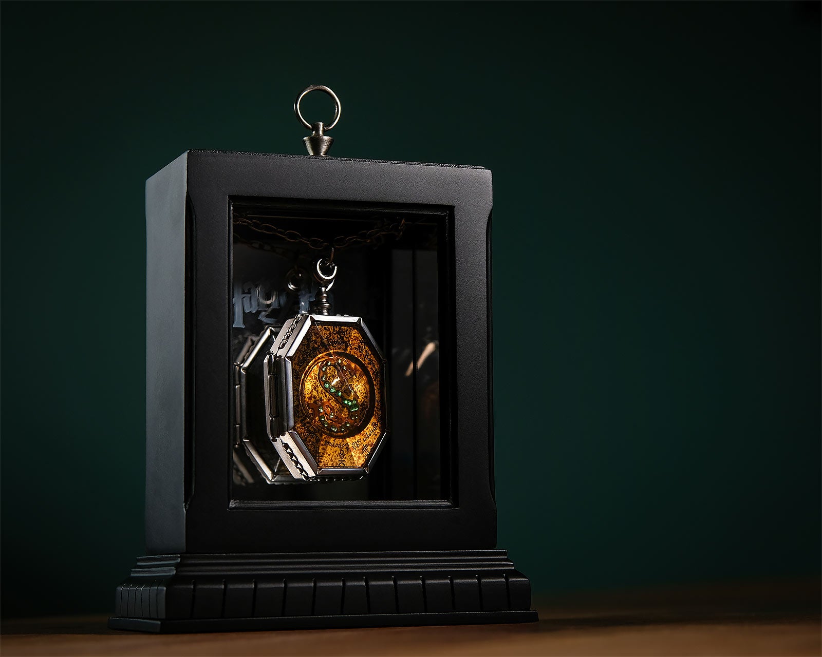Noble Collection Harry Potter Médaillon Harry Potter - Horcrux Locket Salazar Slytherin – Elbenwald
