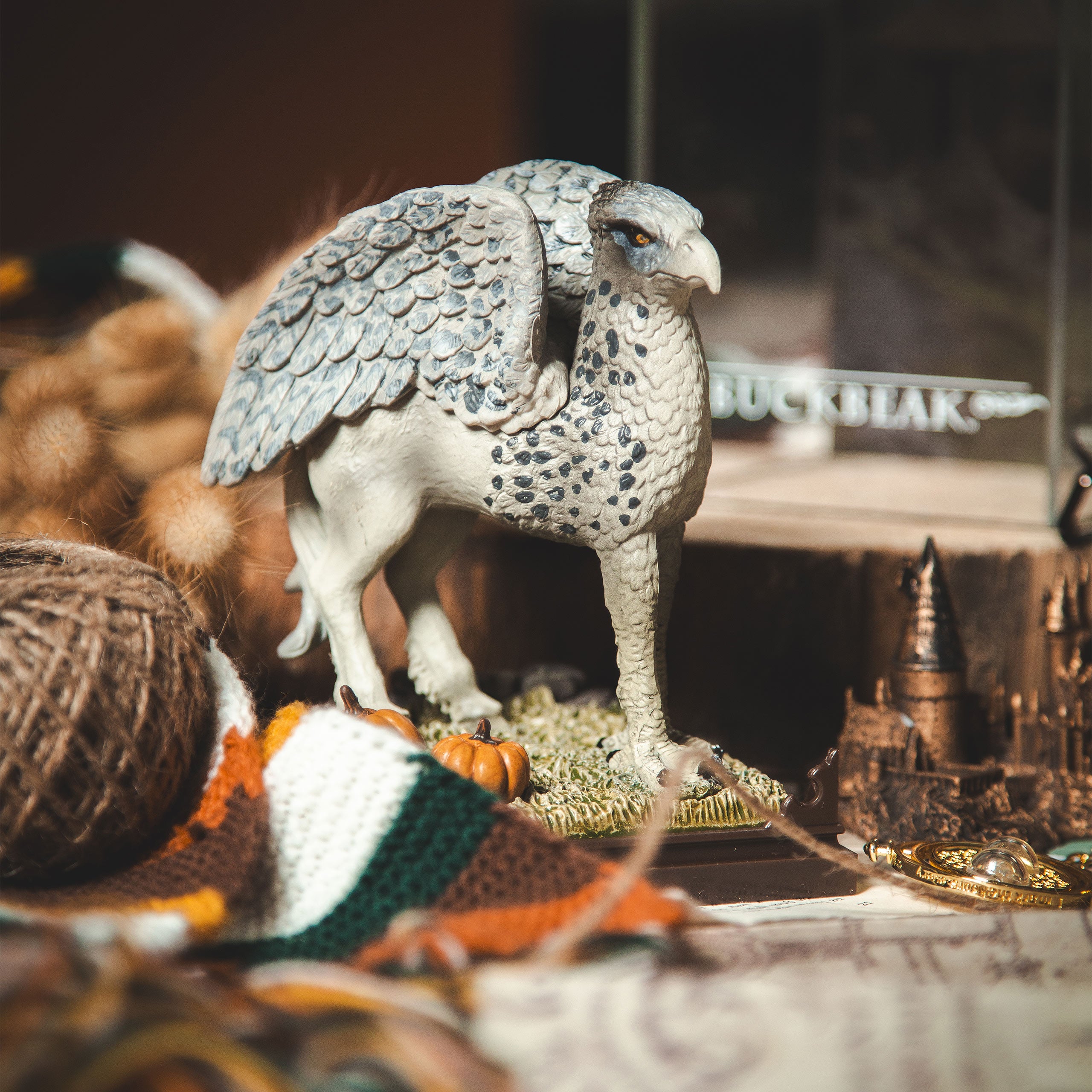 Buckbeak - Harry Potter Magical Creatures Figure – Elbenwald