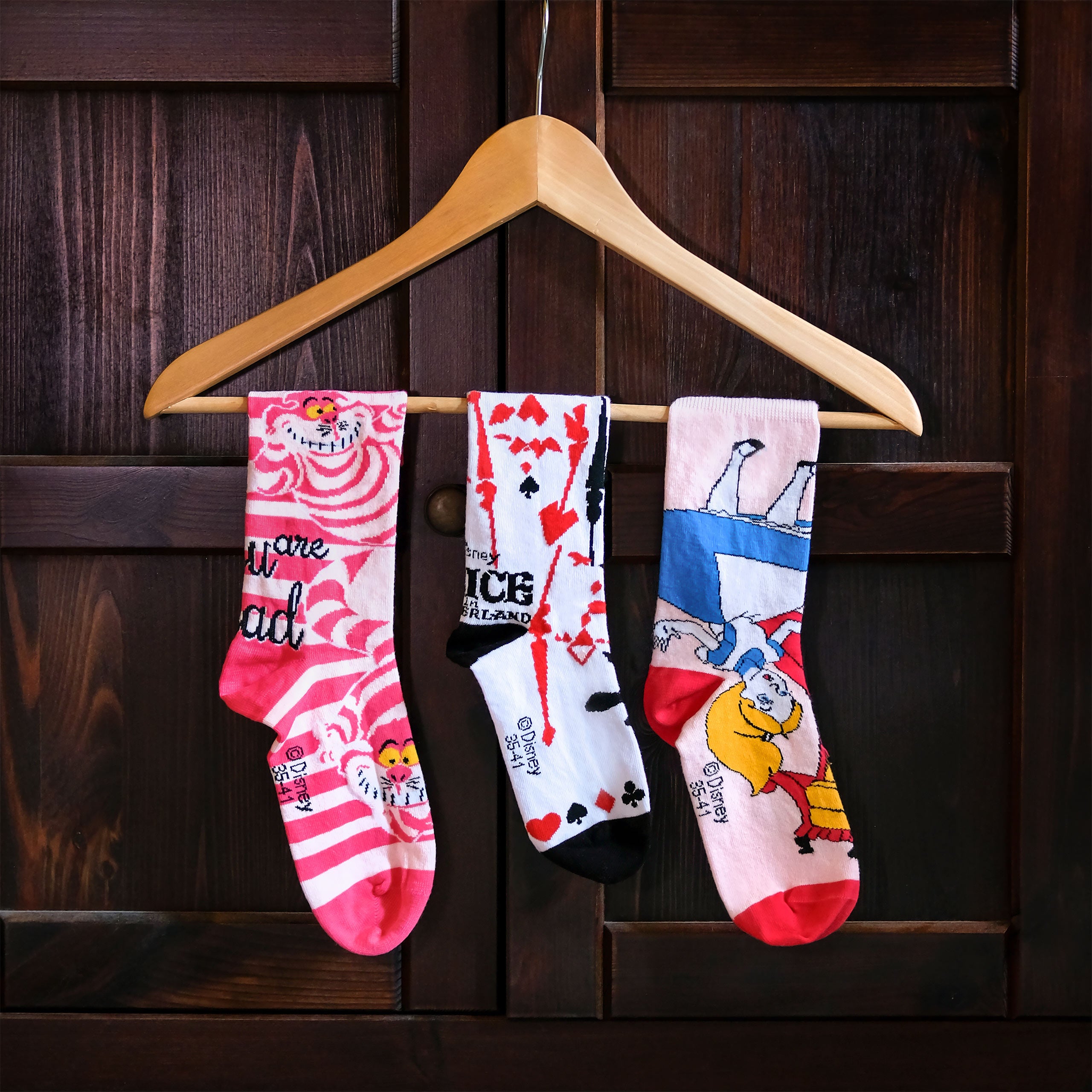 Alice in Wonderland Socks 3 Piece Set – Elbenwald