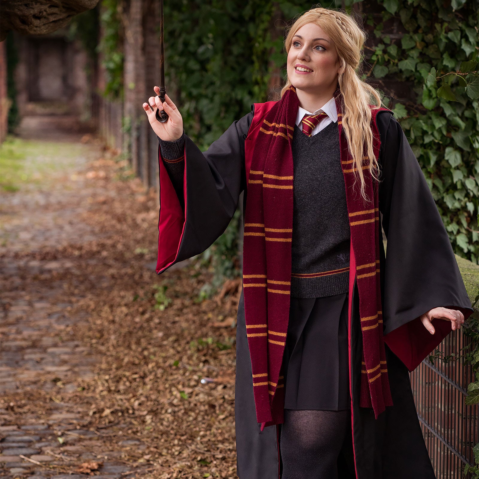 Gryffindor Robe - Harry Potter – Elbenwald
