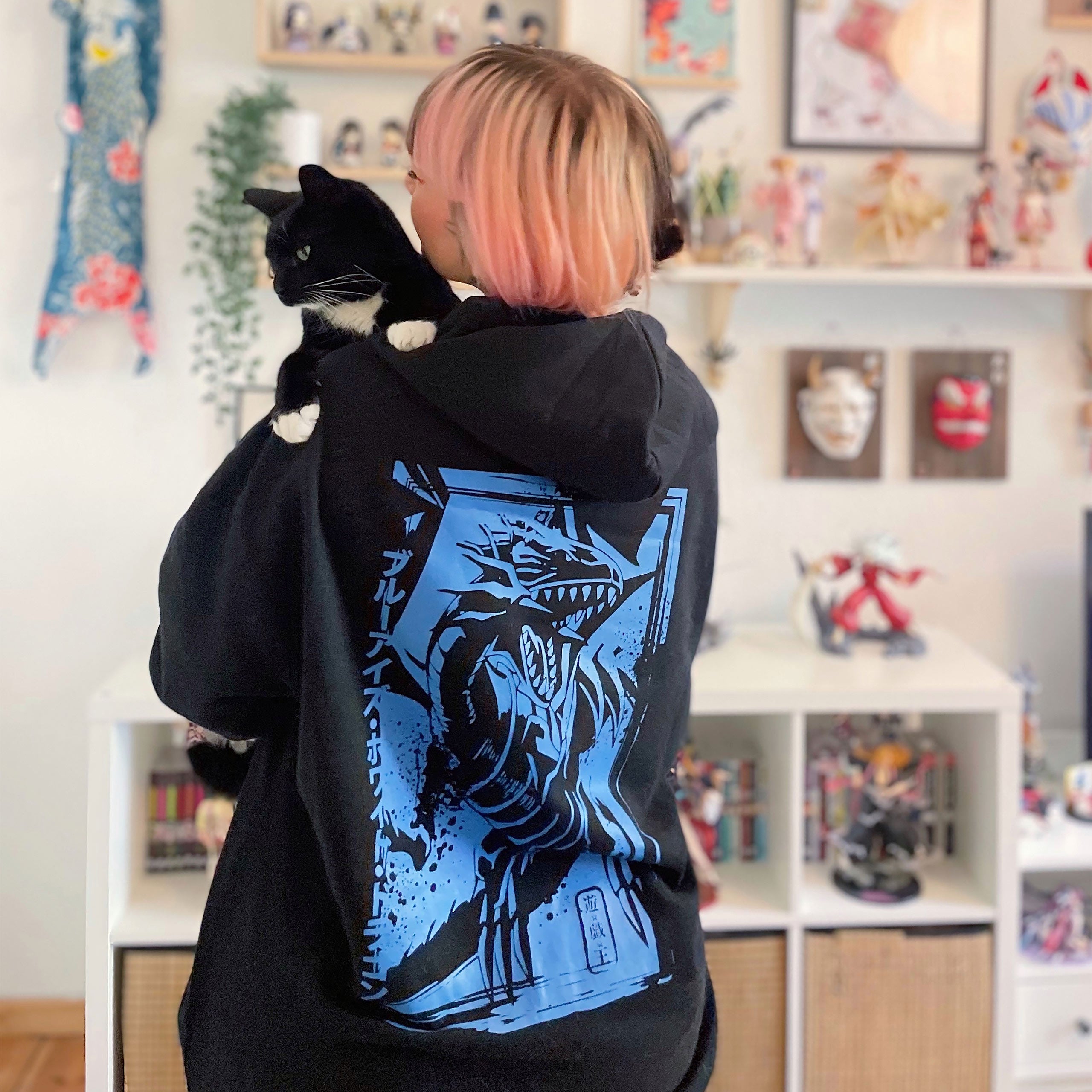 Yu-Gi-Oh! - Blue-Eyed White Dragon Hoodie Black – Elbenwald