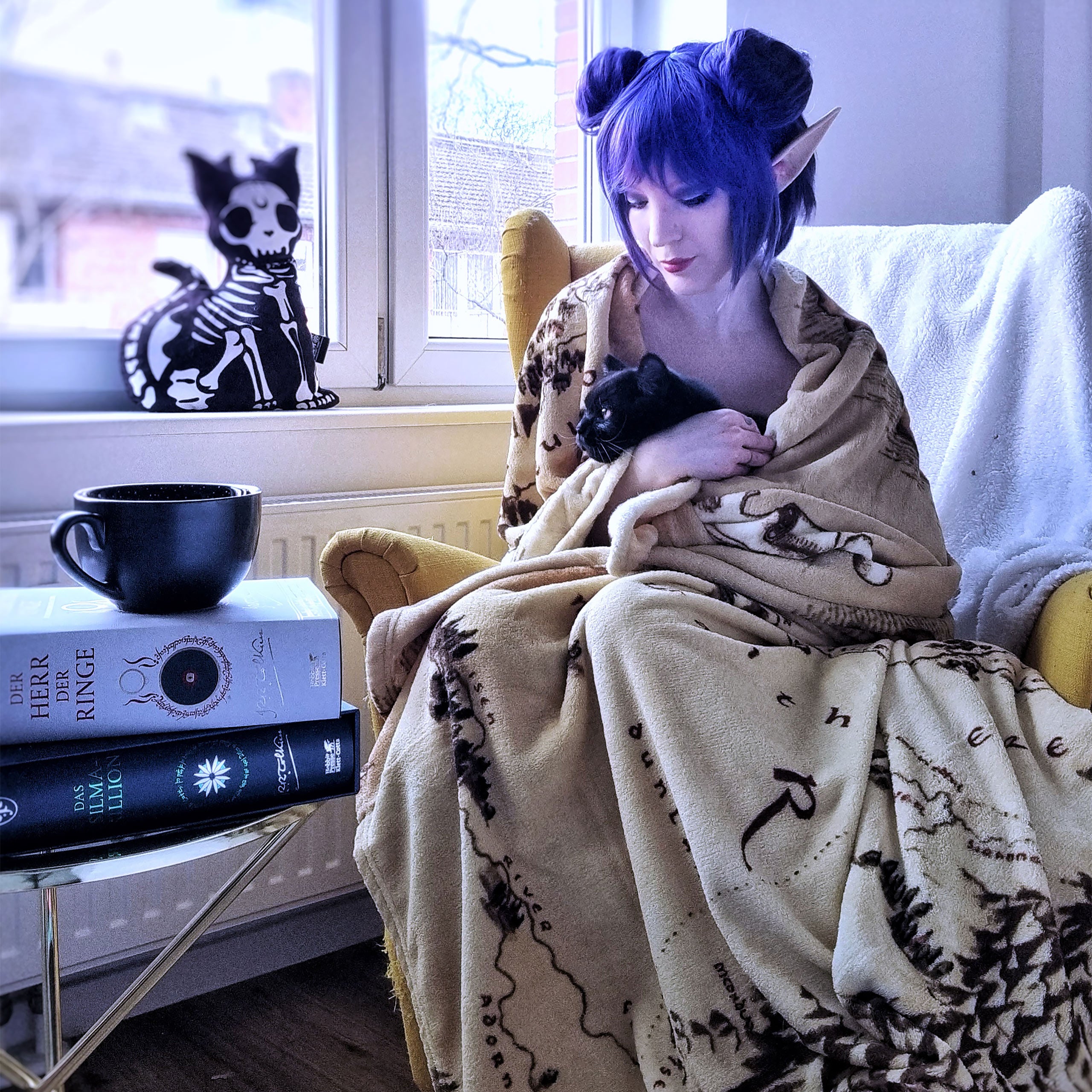 Fan blankets – equipment for series nights | Elbenwald