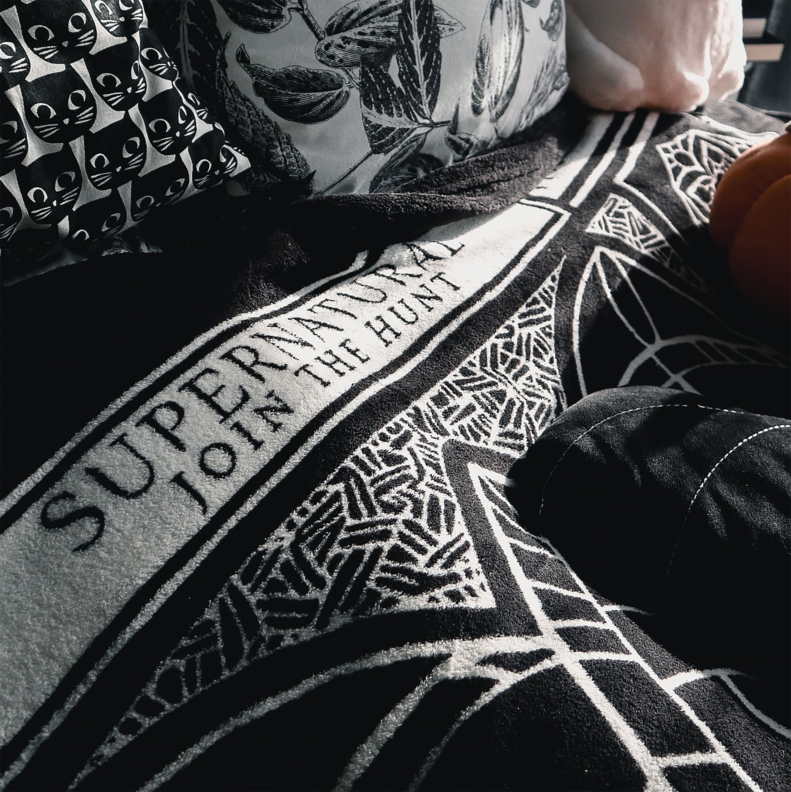 Product image Supernatural - Devil's Trap Fleece Blanket