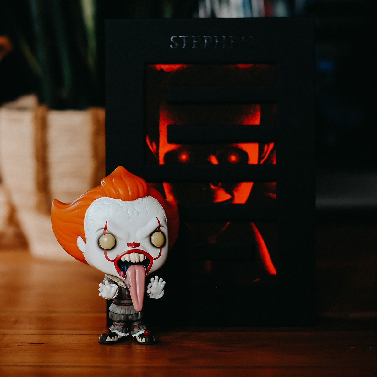 Product image Stephen King's ES - Pennywise Funhouse Funko Pop Figure