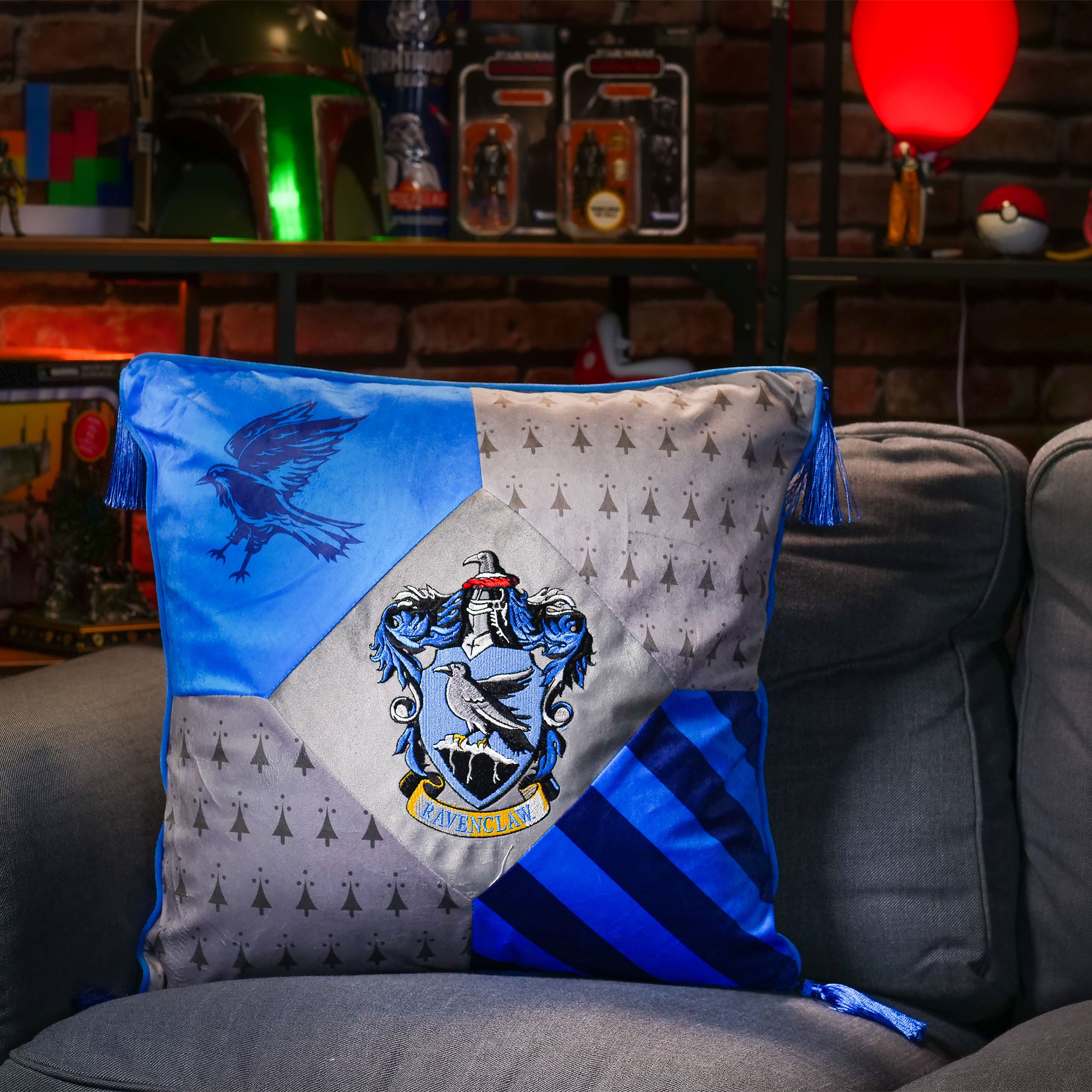 Product image Harry Potter - Ravenclaw Deluxe Cushion with Tassels
