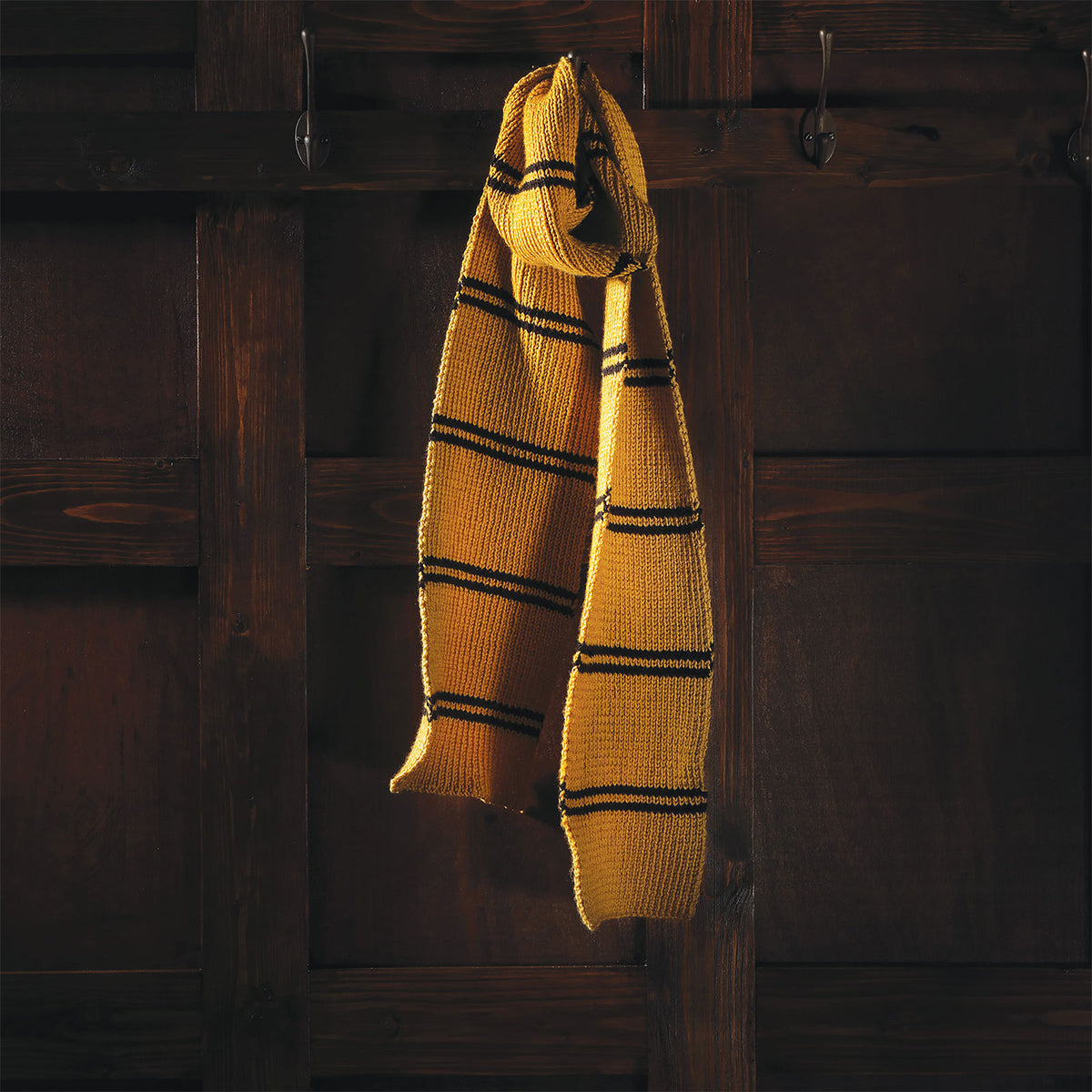 Product image Harry Potter - Hufflepuff Scarf Knitting Set