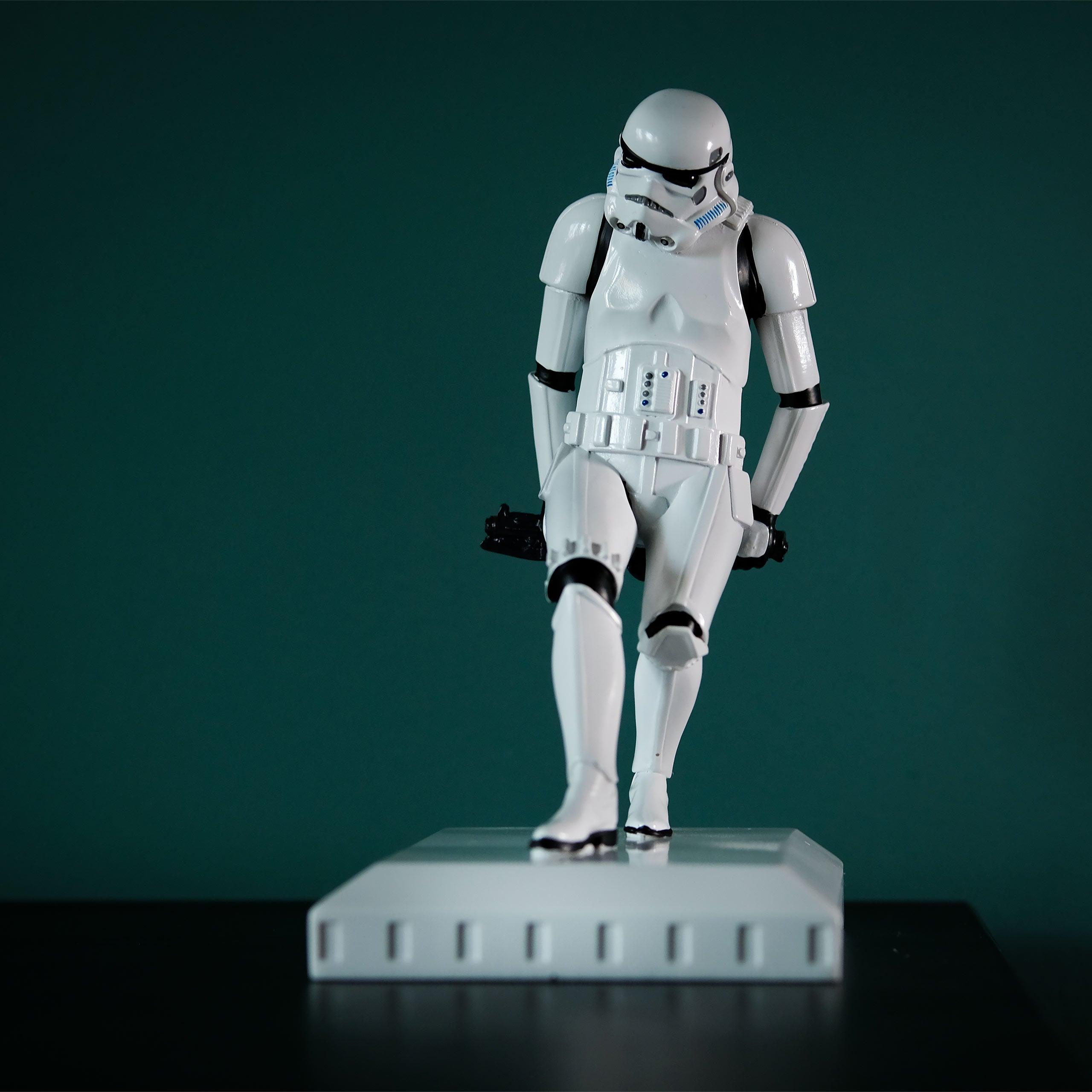 Shepperton Design Studios – The Original Stormtrooper | Elbenwald