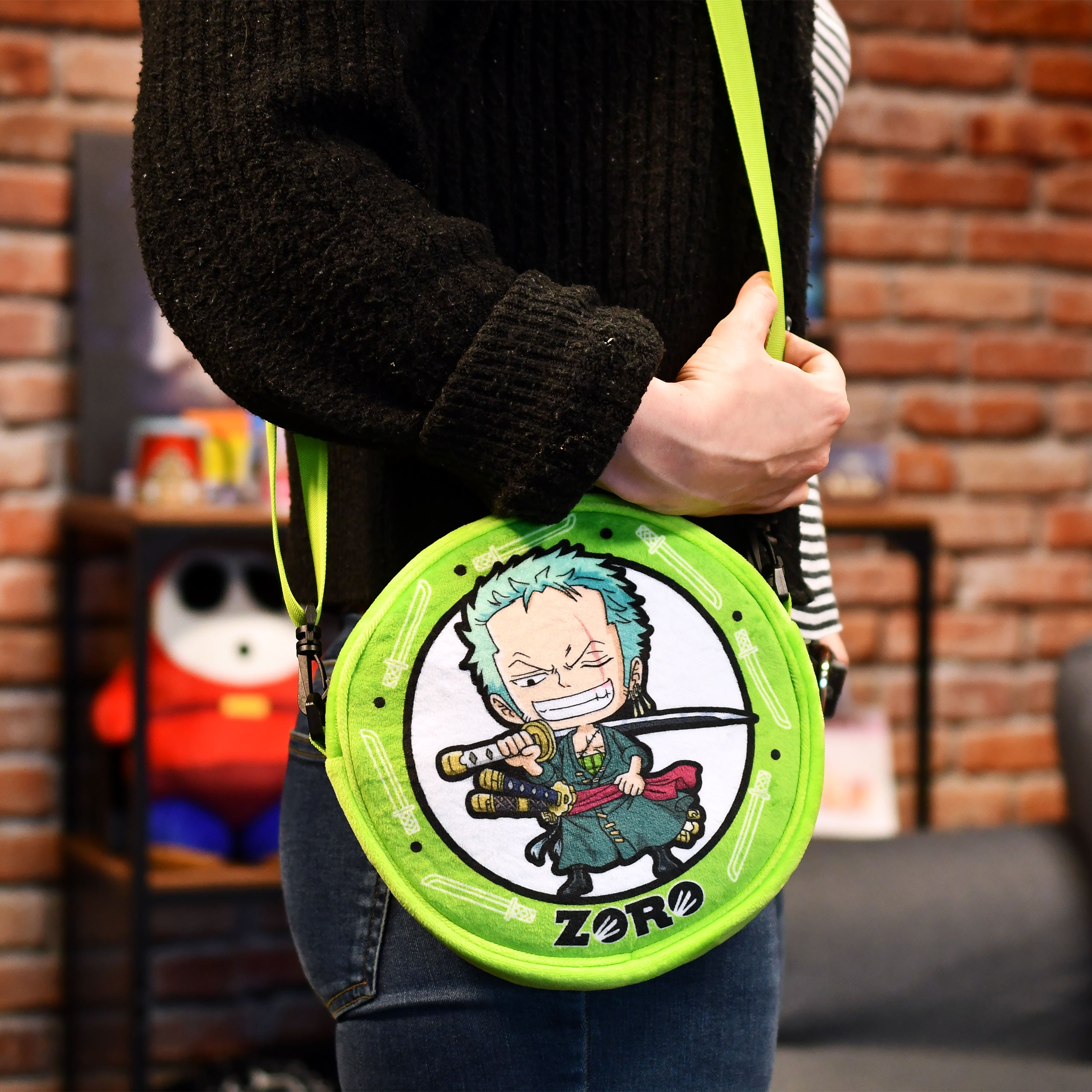 グッズ One Piece - Zoro Plush Crossbody Bag green – Elbenwald