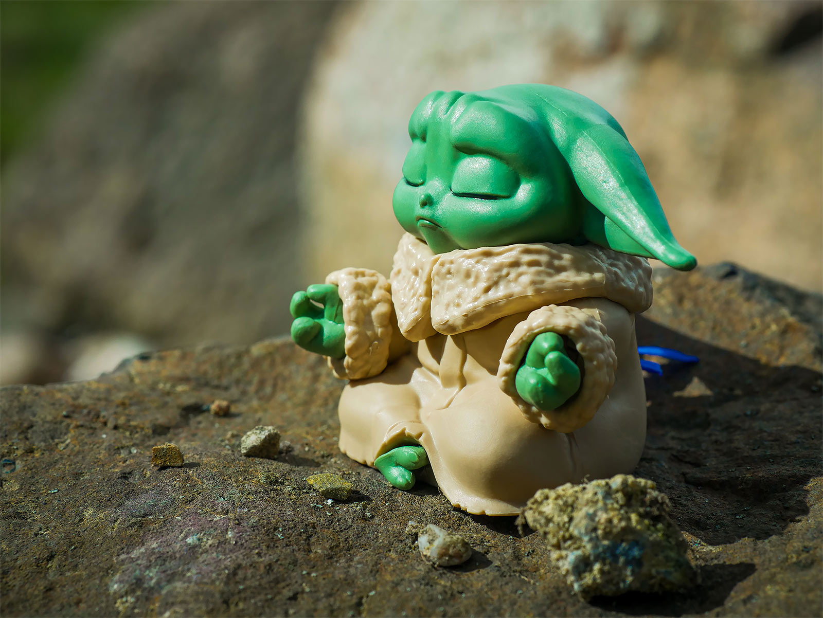 Grogu Curious Child & Meditation Mini Figure Set - Star Wars The