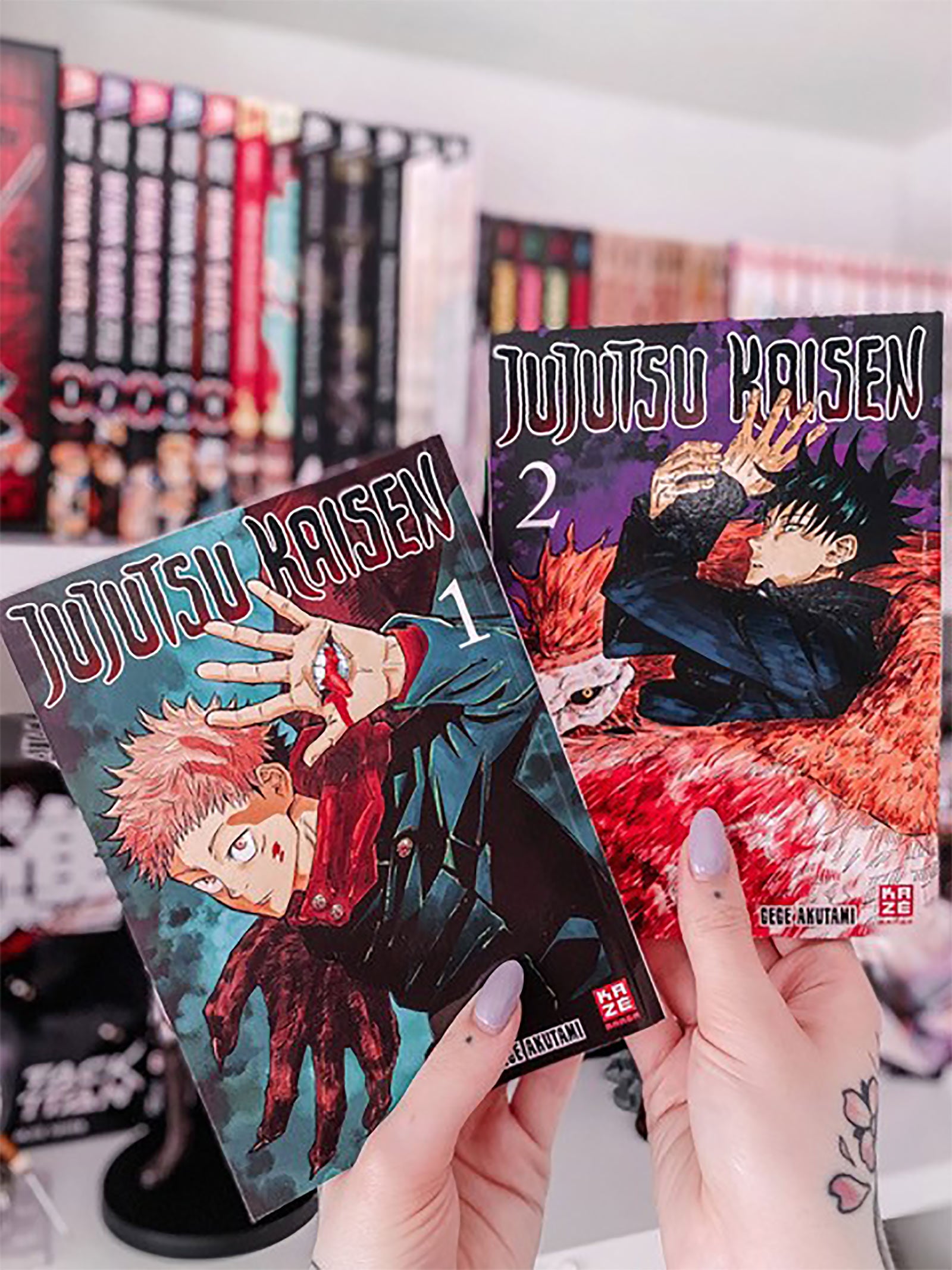 Jujutsu Kaisen - Volume 1 Paperback – Elbenwald