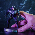 Product image Venom - Heavyweights Metal Figure in Collector's Tin