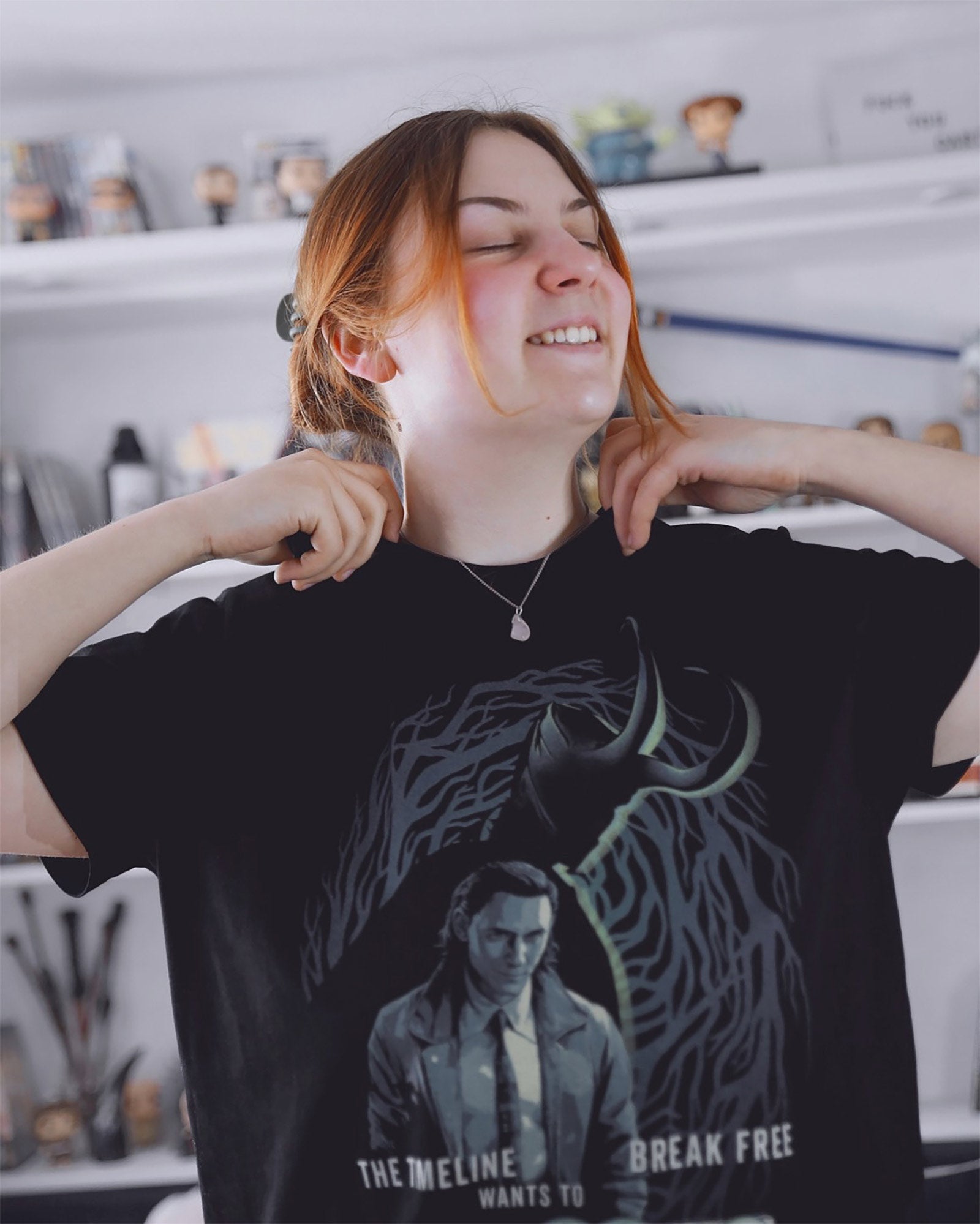 Loki - Break Free T-Shirt black – Elbenwald
