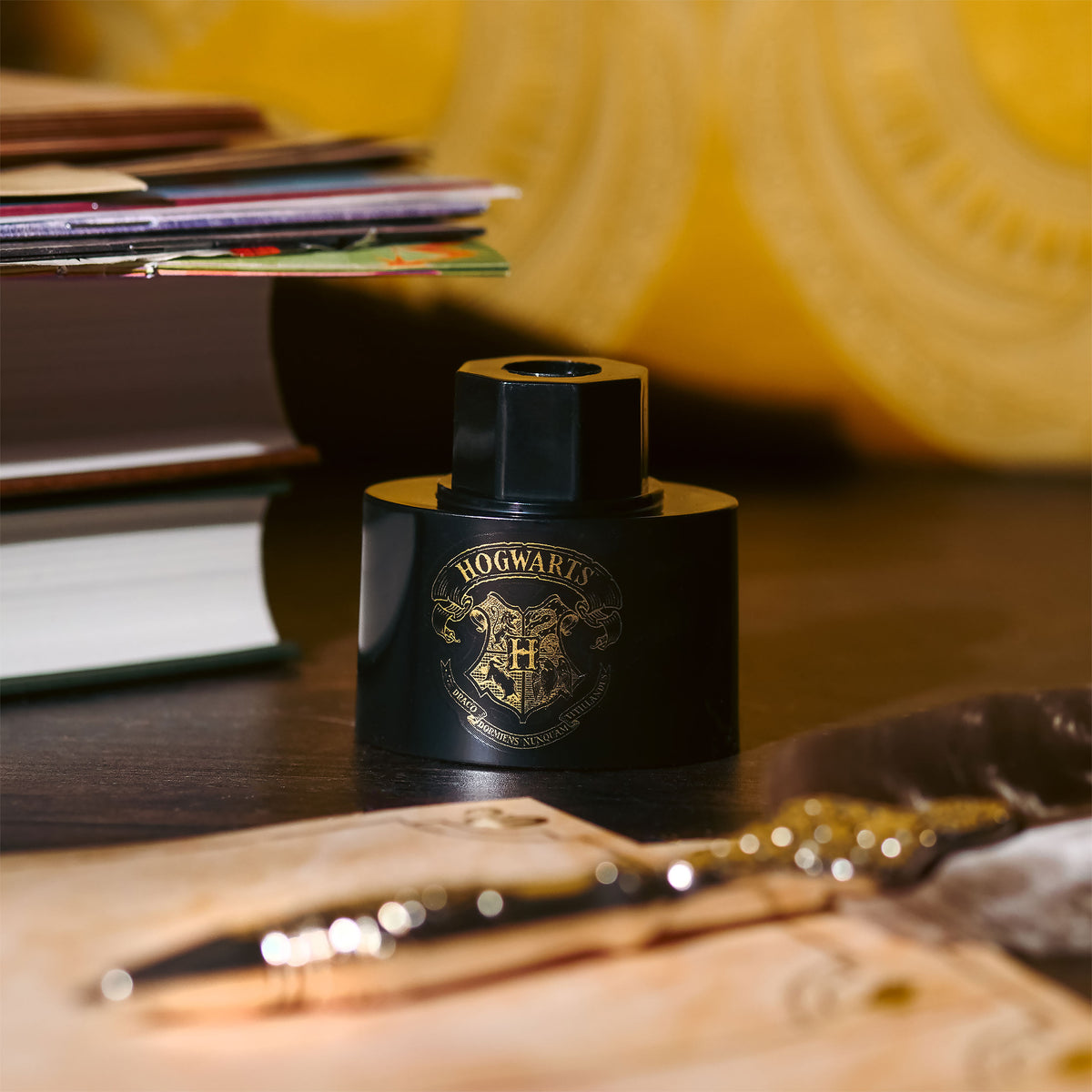 Product image Harry Potter - Quill Pen with Hogwarts Letter Set