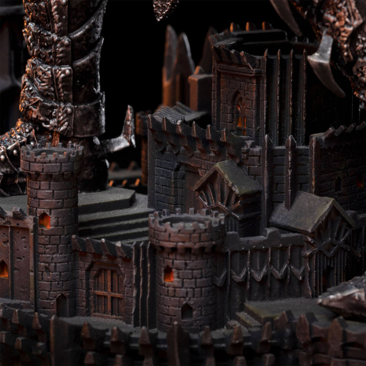 Product image The Lord of the Rings - Sauron Art Scale Deluxe Statue