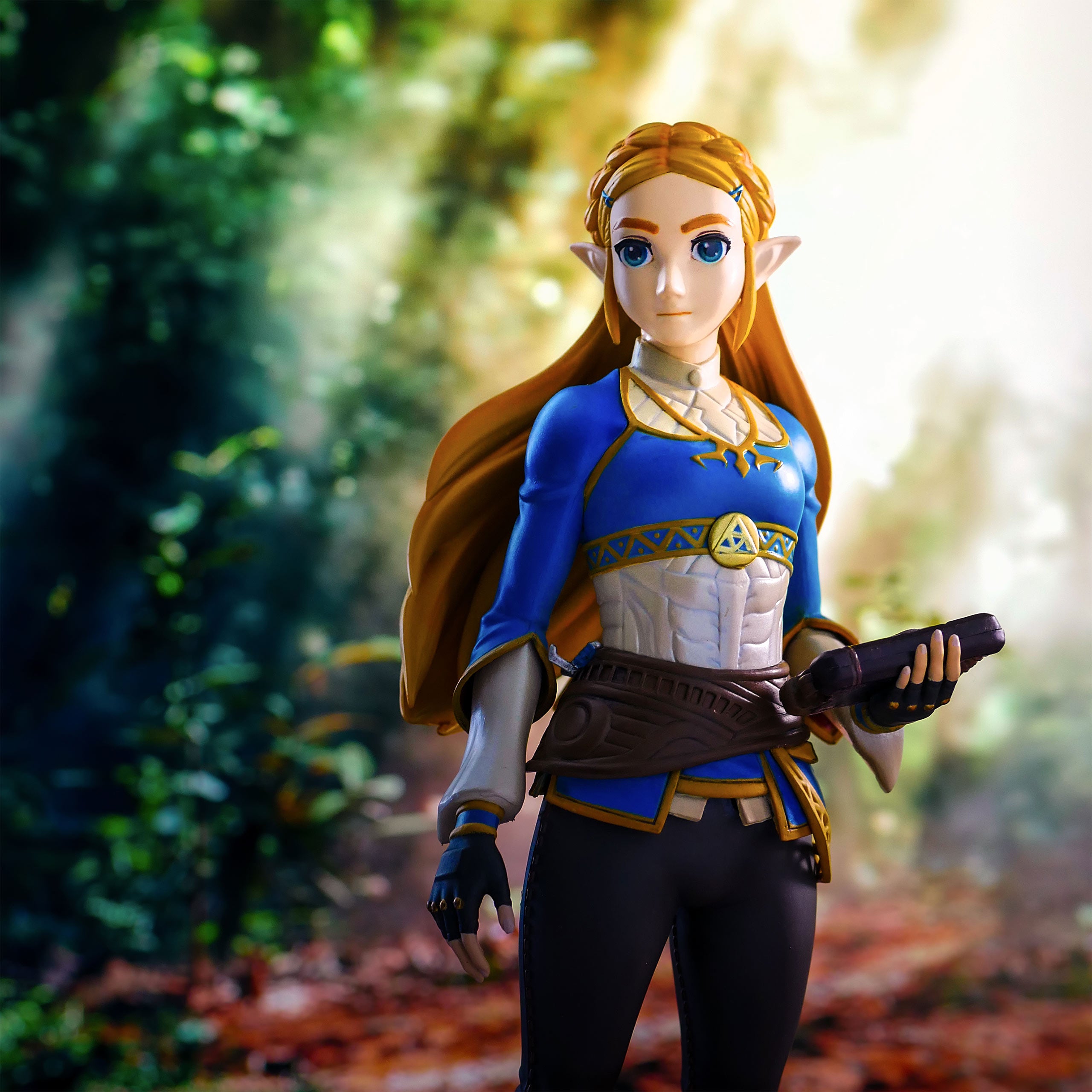 Product image The Legend of Zelda - Breath of the Wild Zelda Statue Collector's Edition with Lighting Function