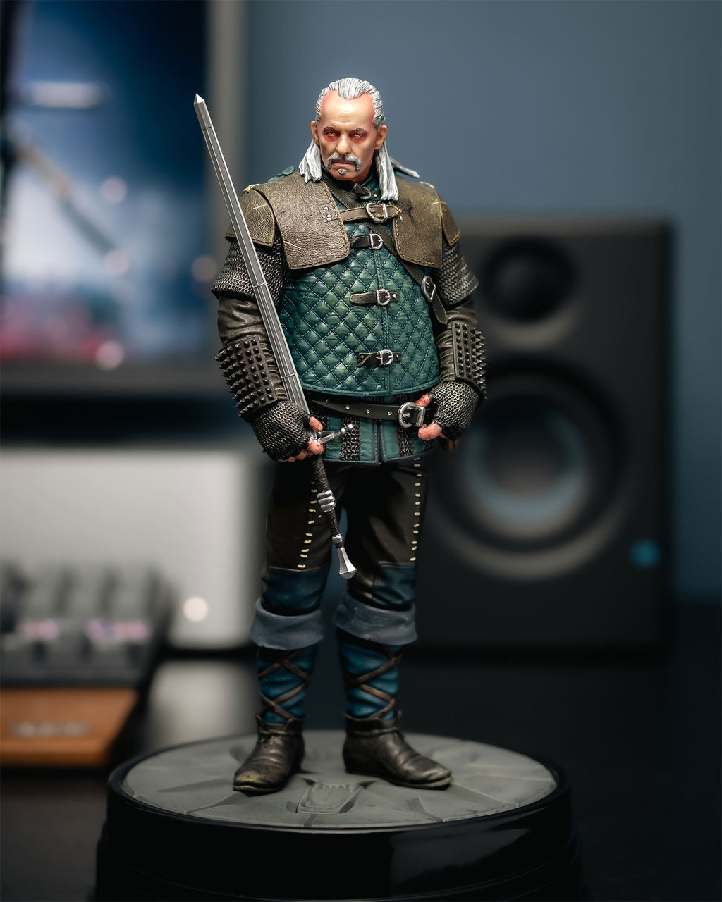 Product image Witcher 3 - Vesemir Statue