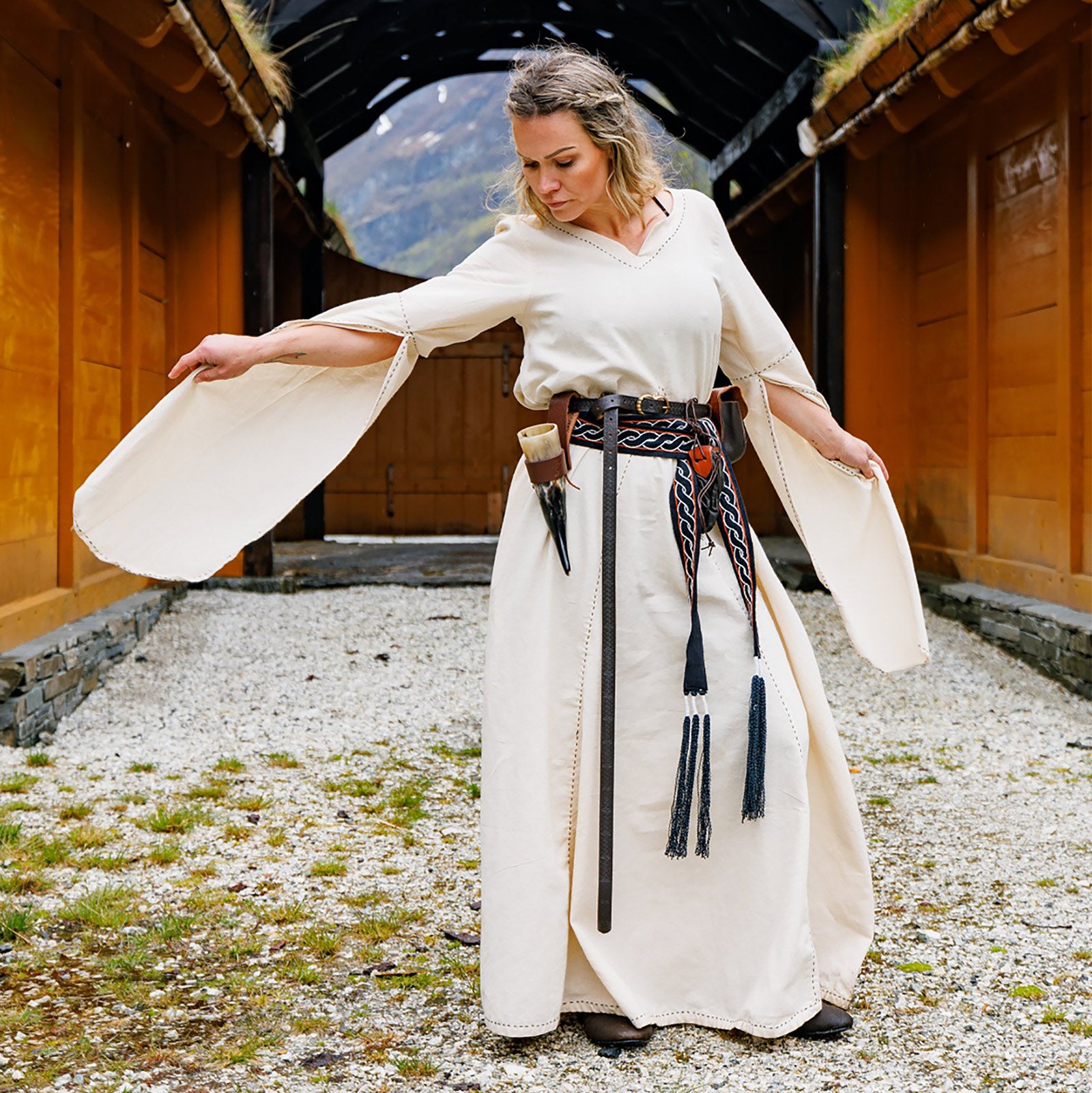 Product image Medieval Dress Begina Beige