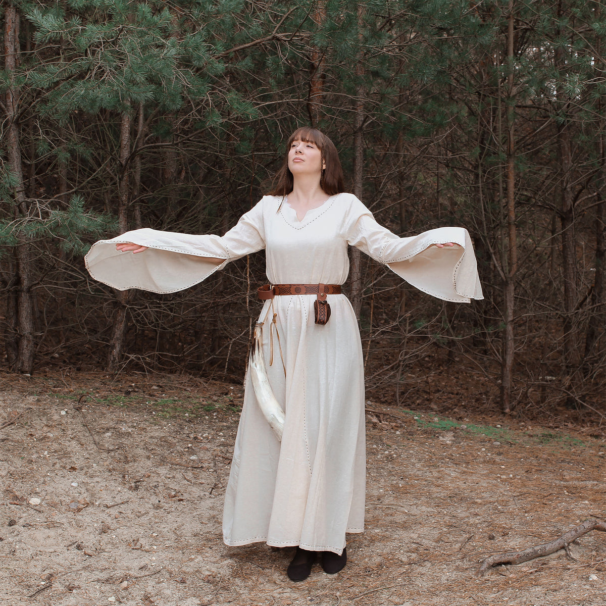 Product image Medieval Dress Begina Beige