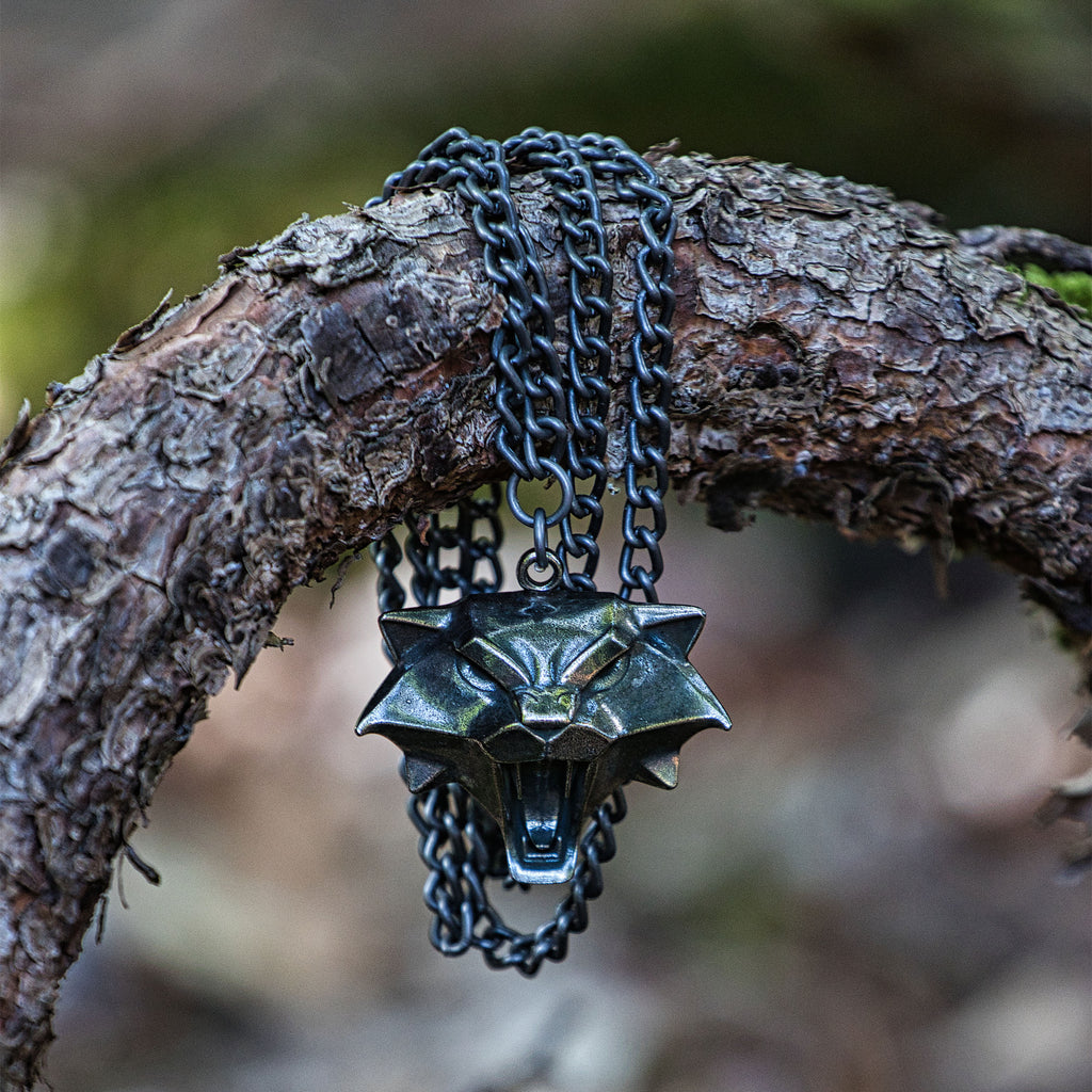Product image Witcher - Cat School Medallion Necklace