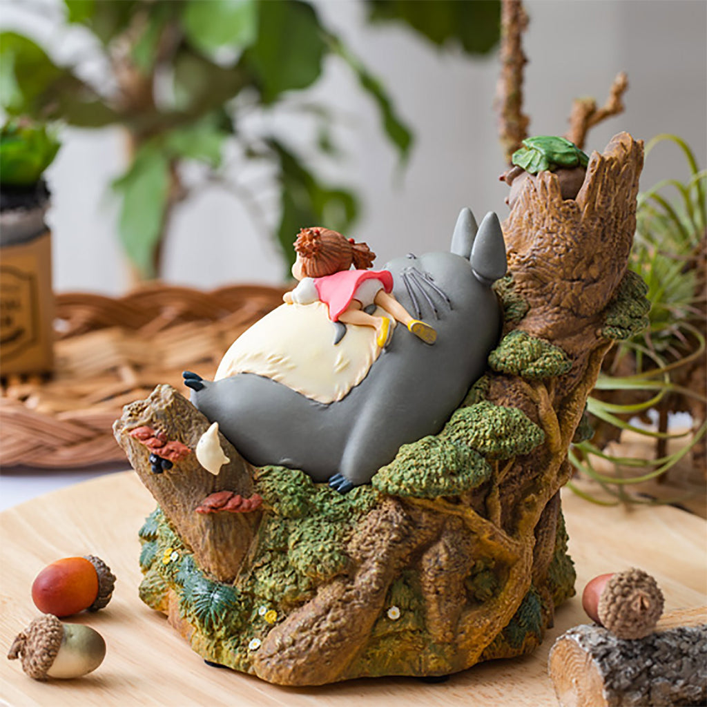 Product image My Neighbor Totoro - Mei Taking A Nap Music Box