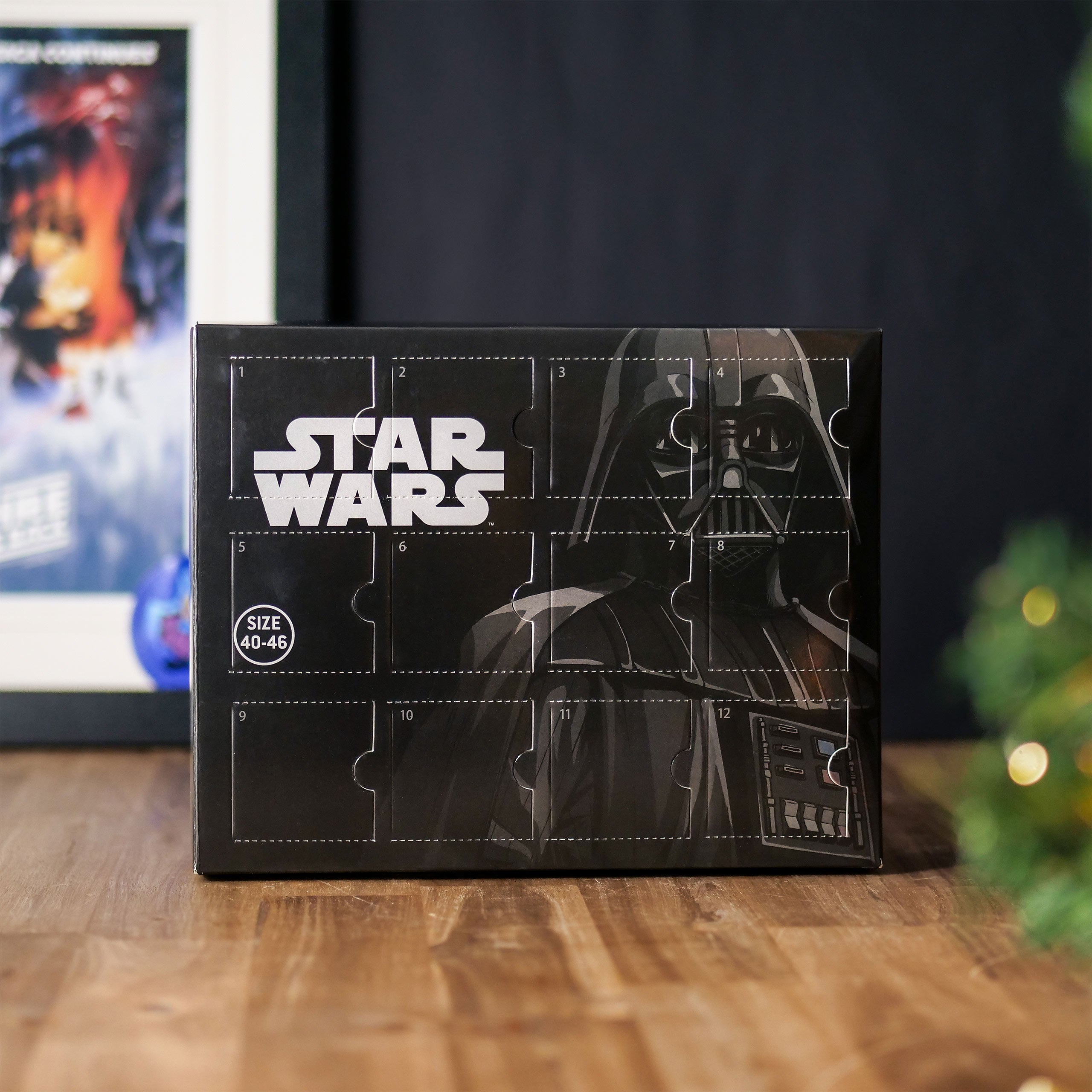 Star Wars - Darth Vader Socks Advent Calendar – Elbenwald