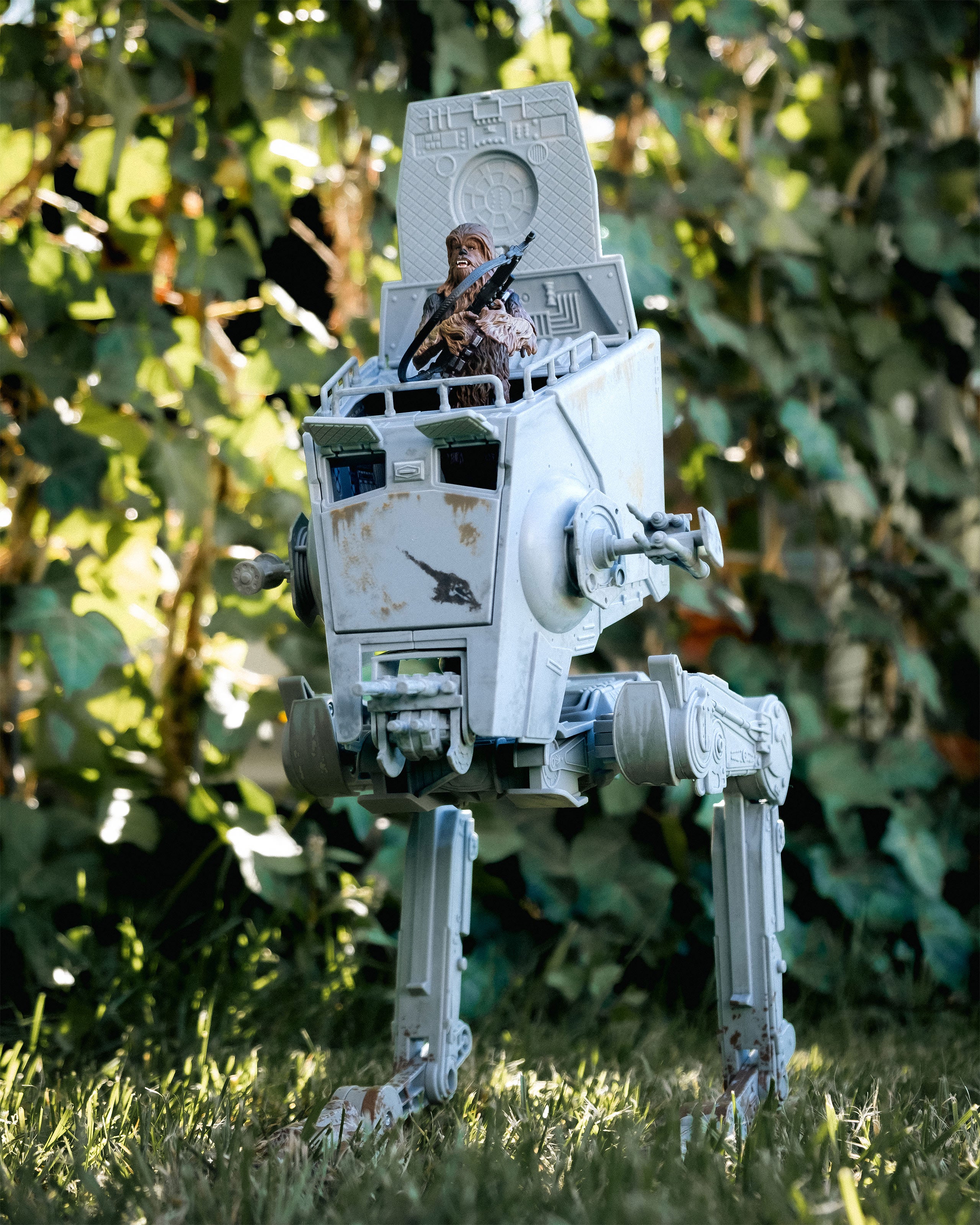 Star Wars - AT-ST with Chewbacca Vintage Collection Action Figure