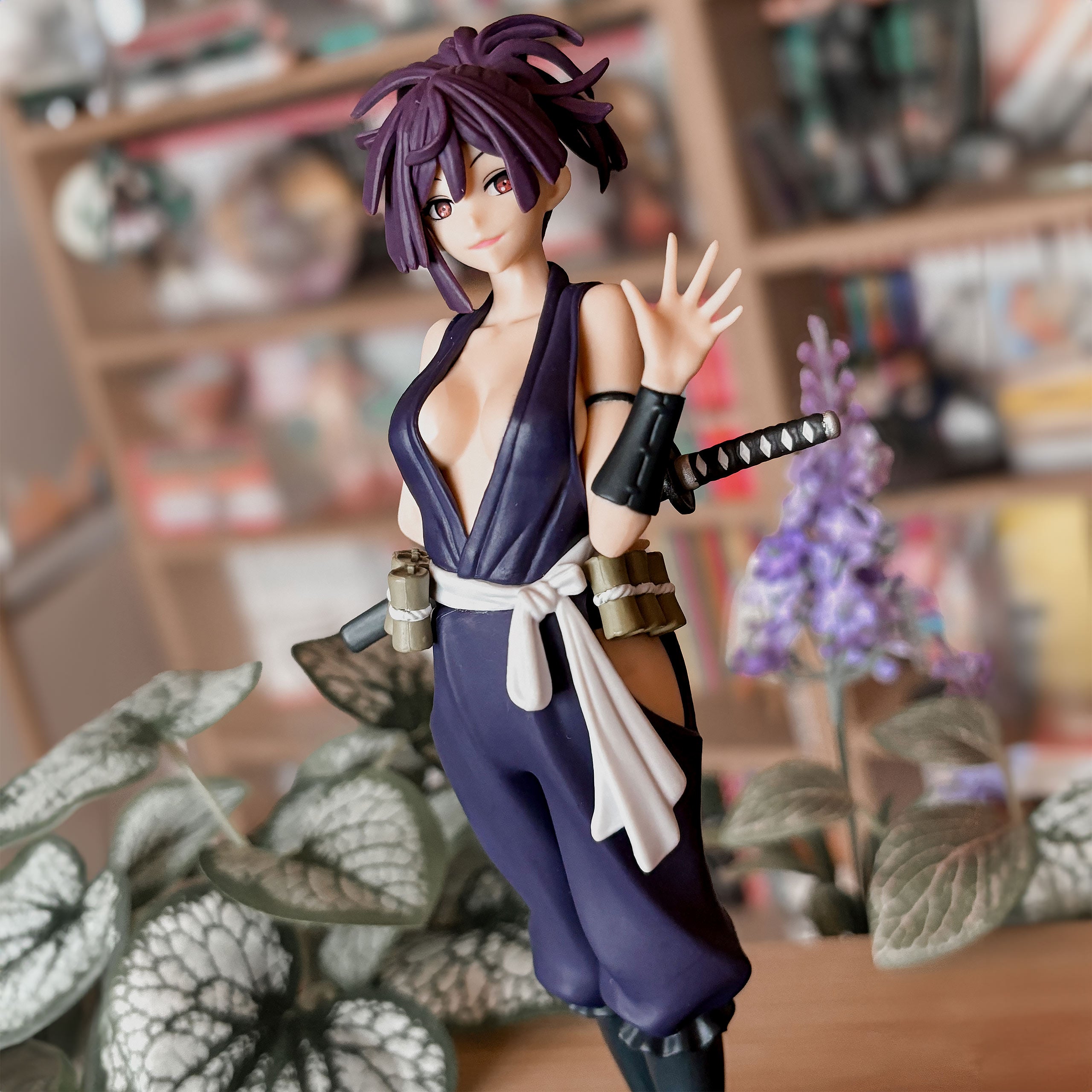 Hell's Paradise - Yuzuriha DXF Figure – Elbenwald