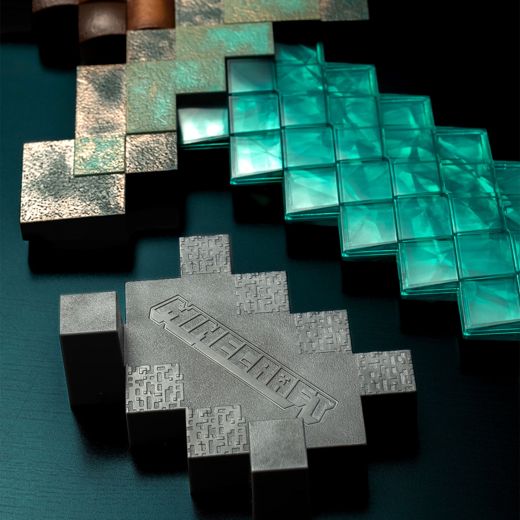 Product image Minecraft - Diamond Sword Replica