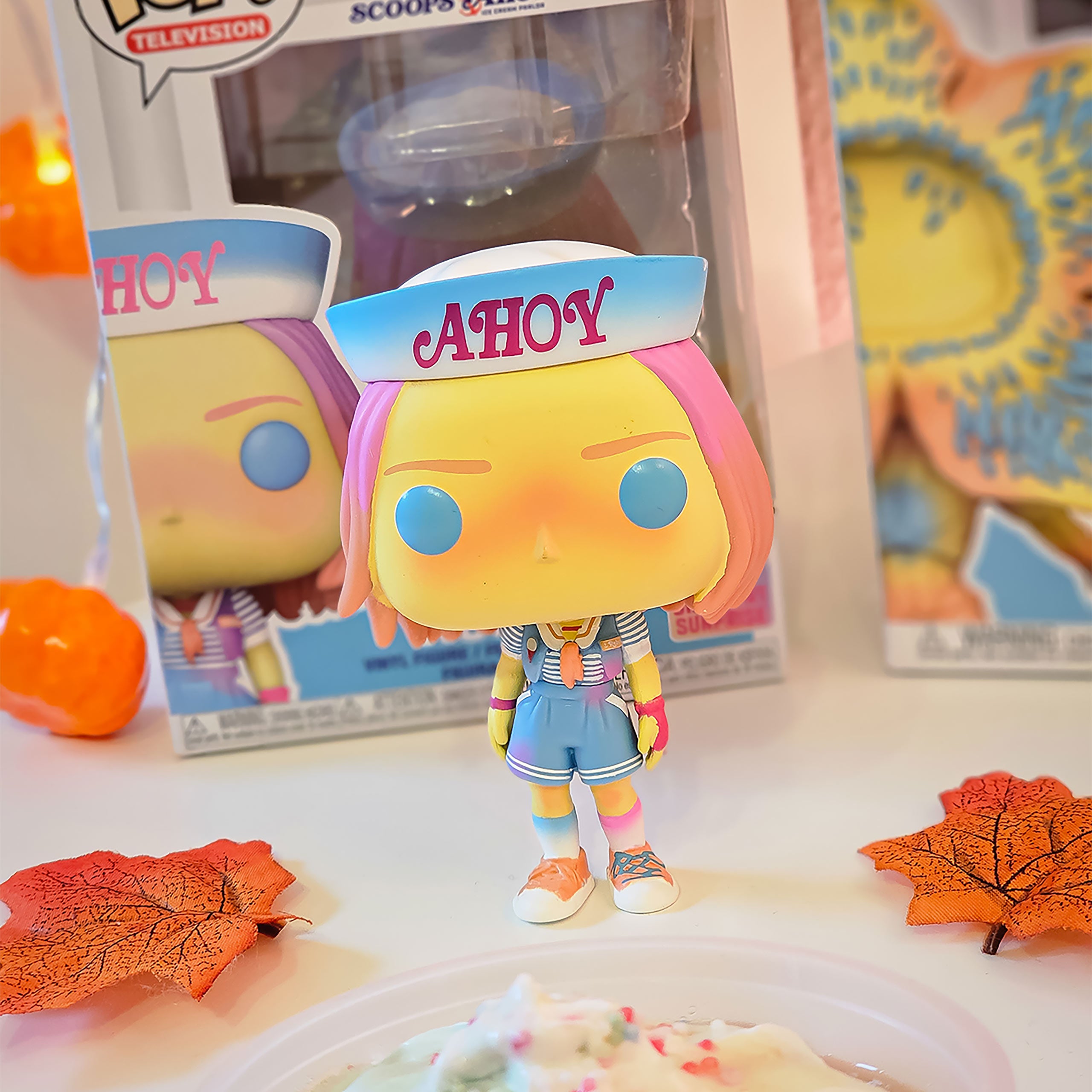Stranger Things - Robin (Scoops Ahoy) Funko Pop Figure – Elbenwald