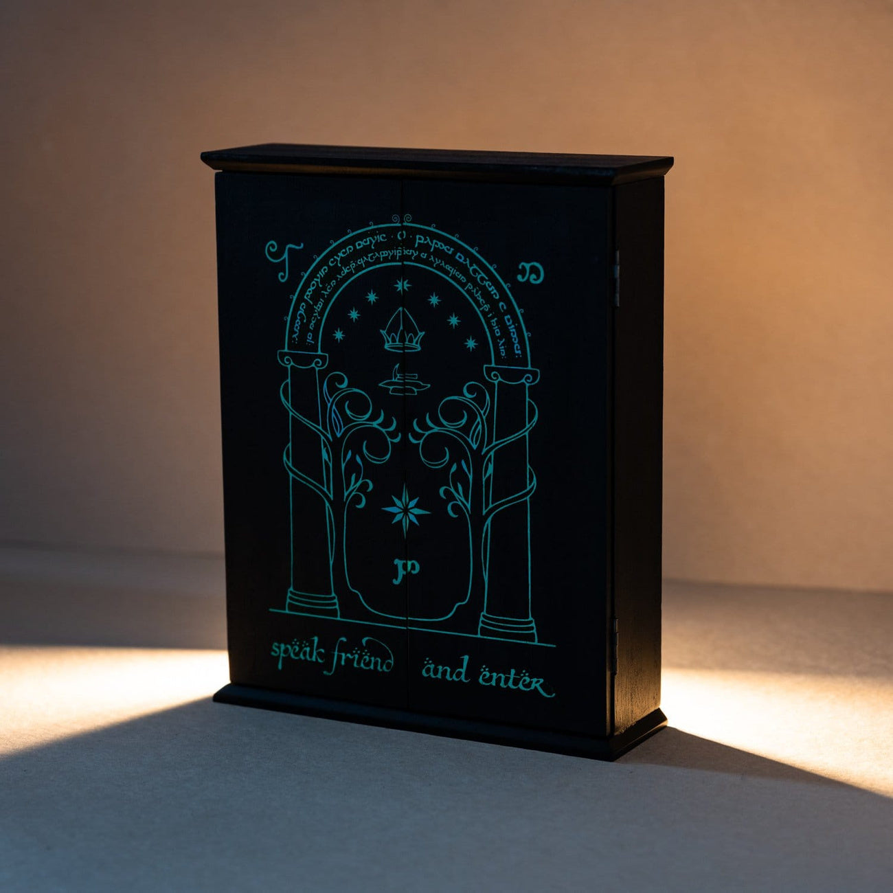 Product image The Lord of the Rings - The Doors of Durin Key Box with Glow in the Dark Effect