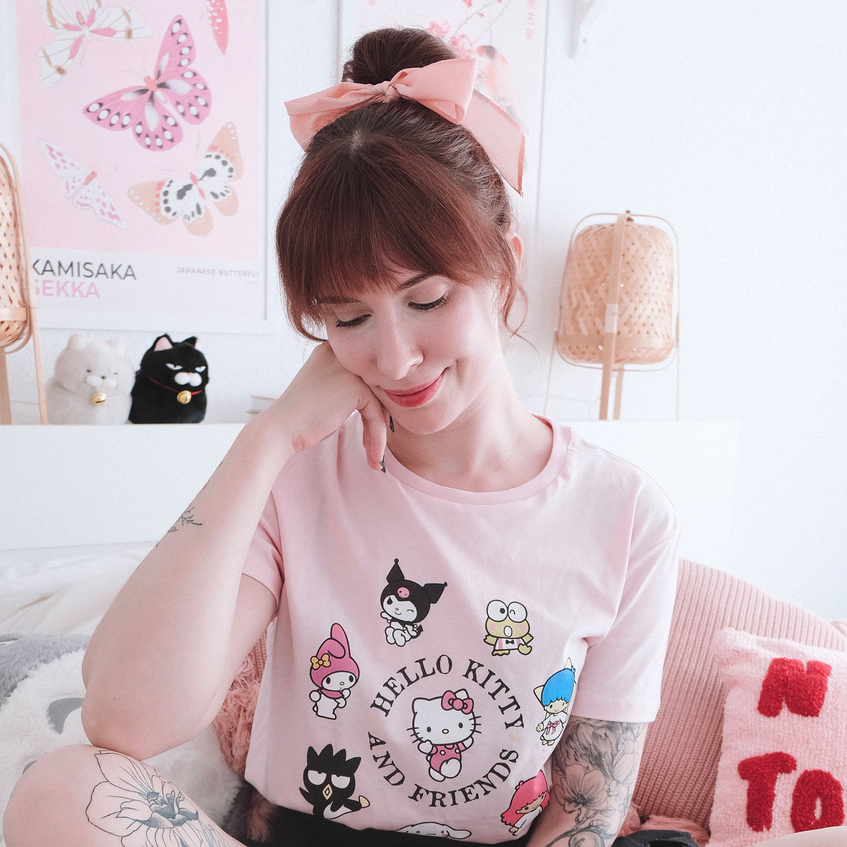 Product image Hello Kitty and Friends T-Shirt pink