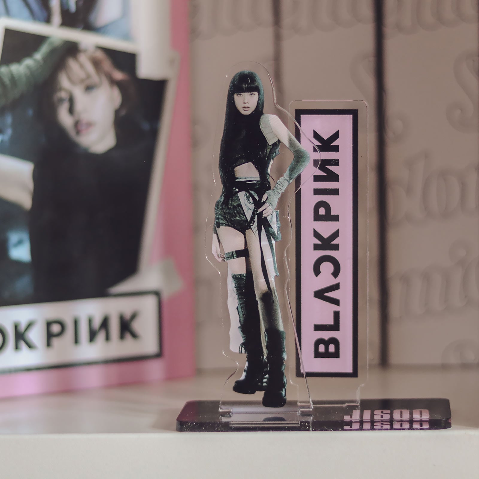 Blackpink - Jisoo Acrylic Figure – Elbenwald