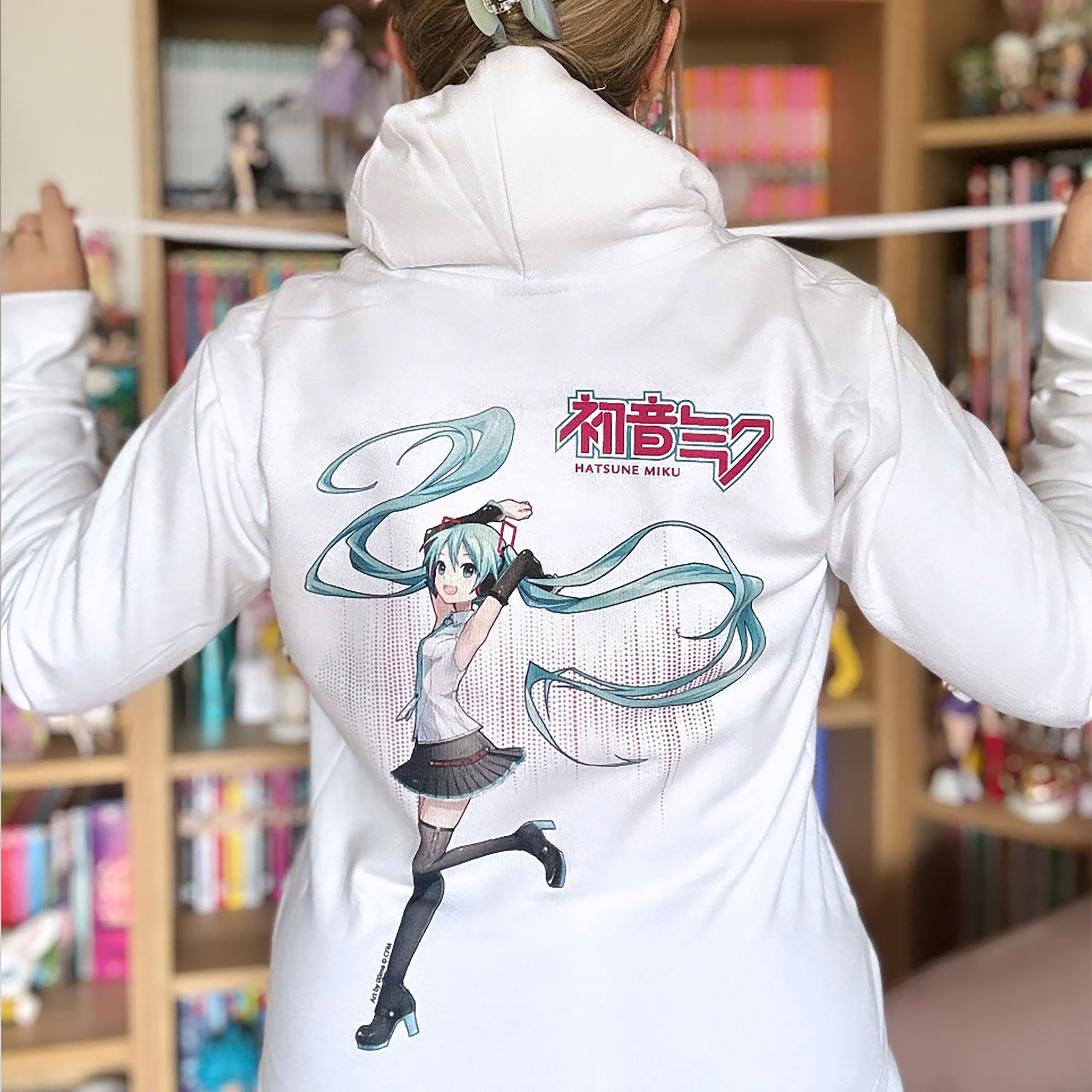 Hatsune Miku Hoodie white – Elbenwald
