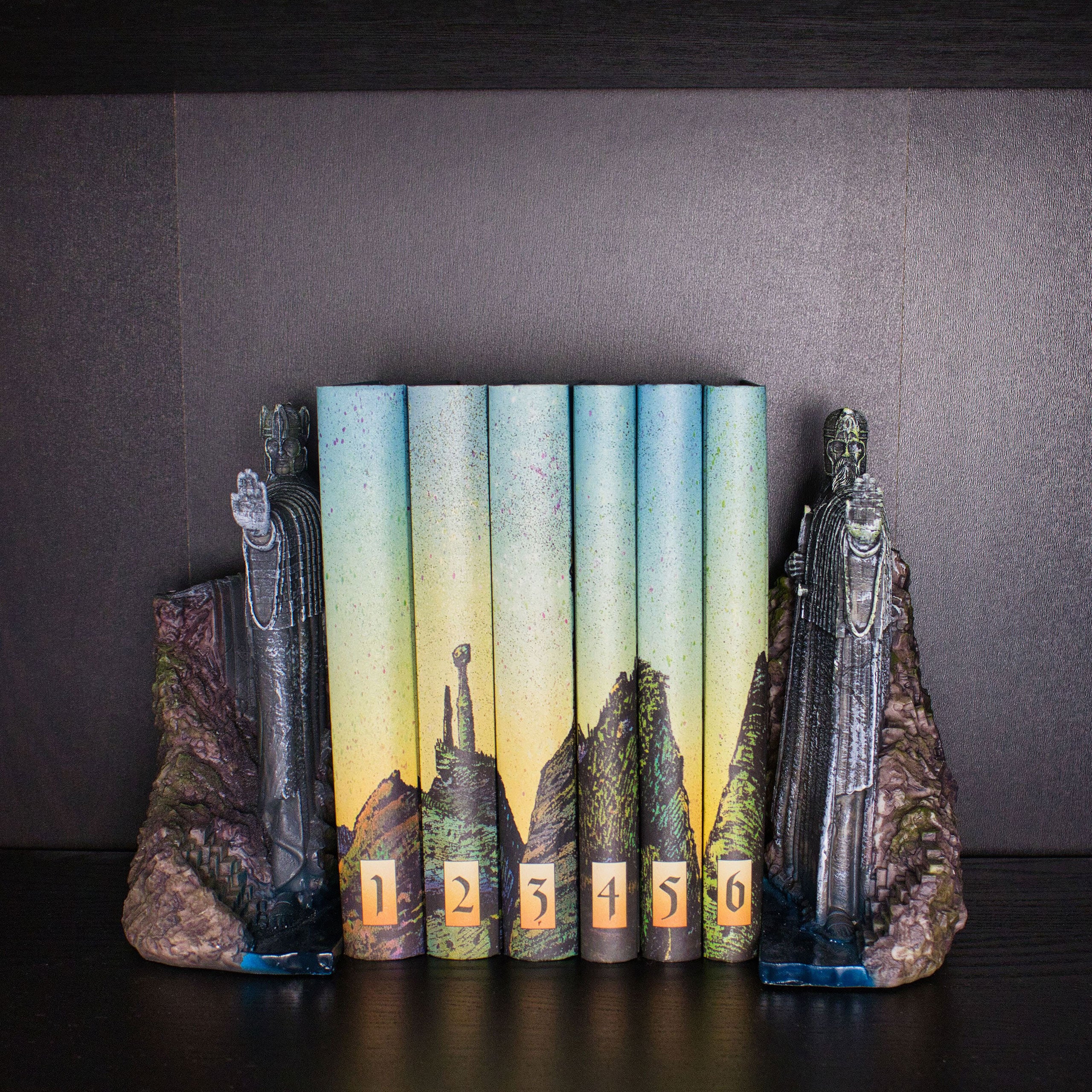 Product image The Lord of the Rings - Gates of Argonath Bookends