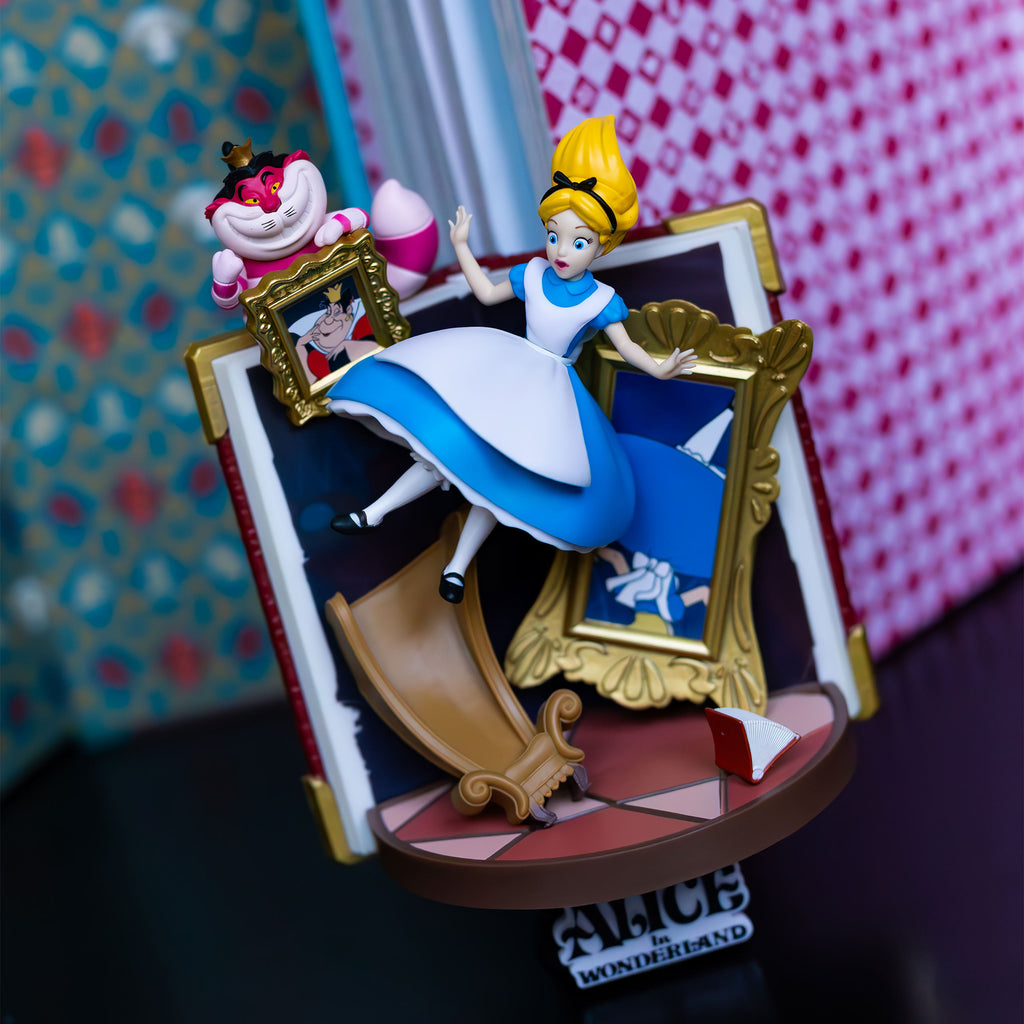 Product image Alice in Wonderland - D-Stage Diorama Figure Disney Story Book Series