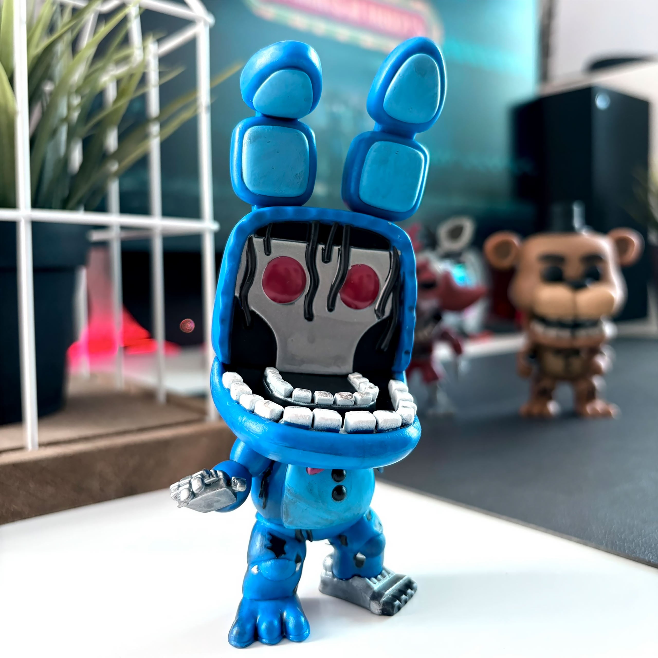 Five Nights at Freddy's - Withered Bonnie Funko Pop Figure – Elbenwald