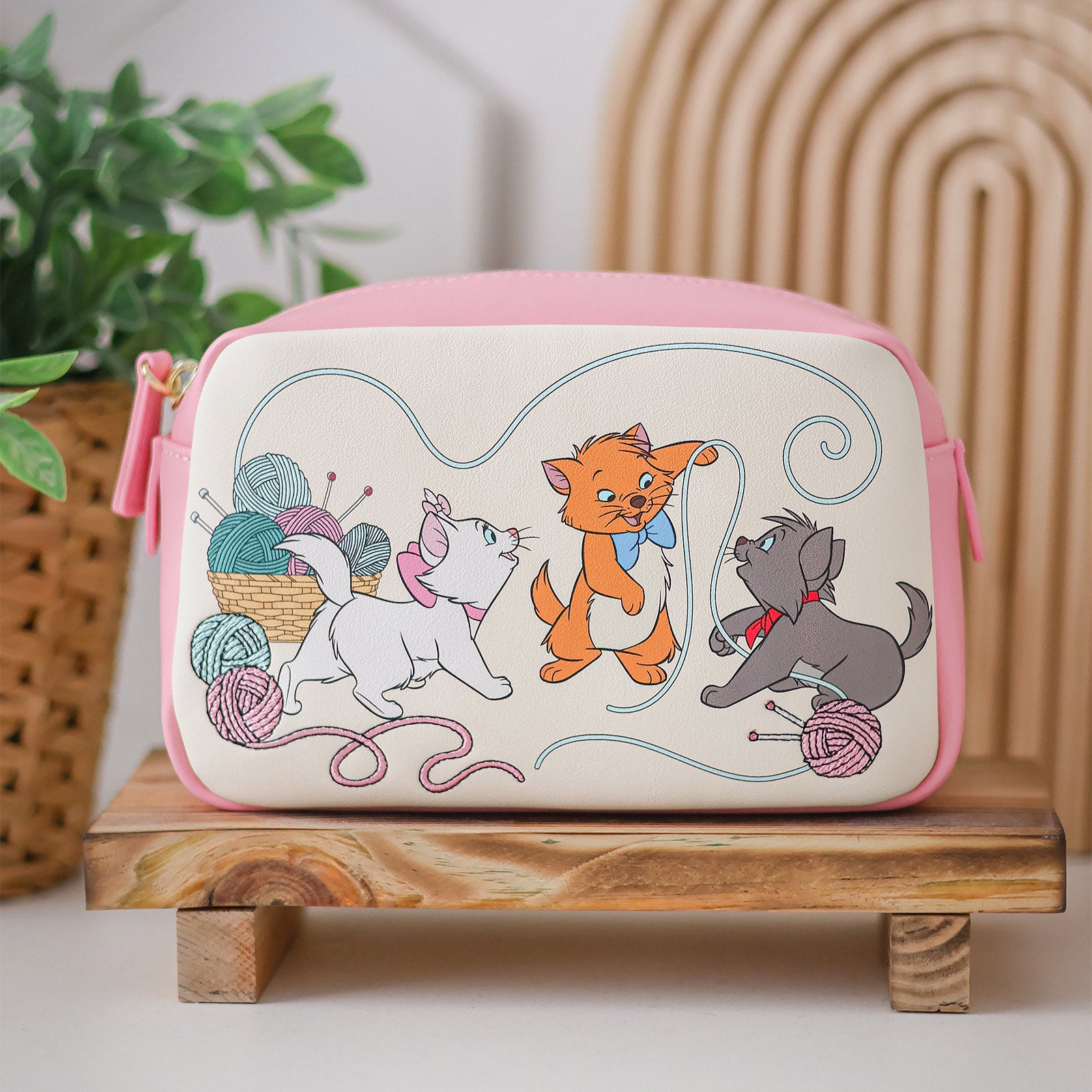 Aristocats - Marie, Berlioz and Toulouse Cosmetic Bag – Elbenwald