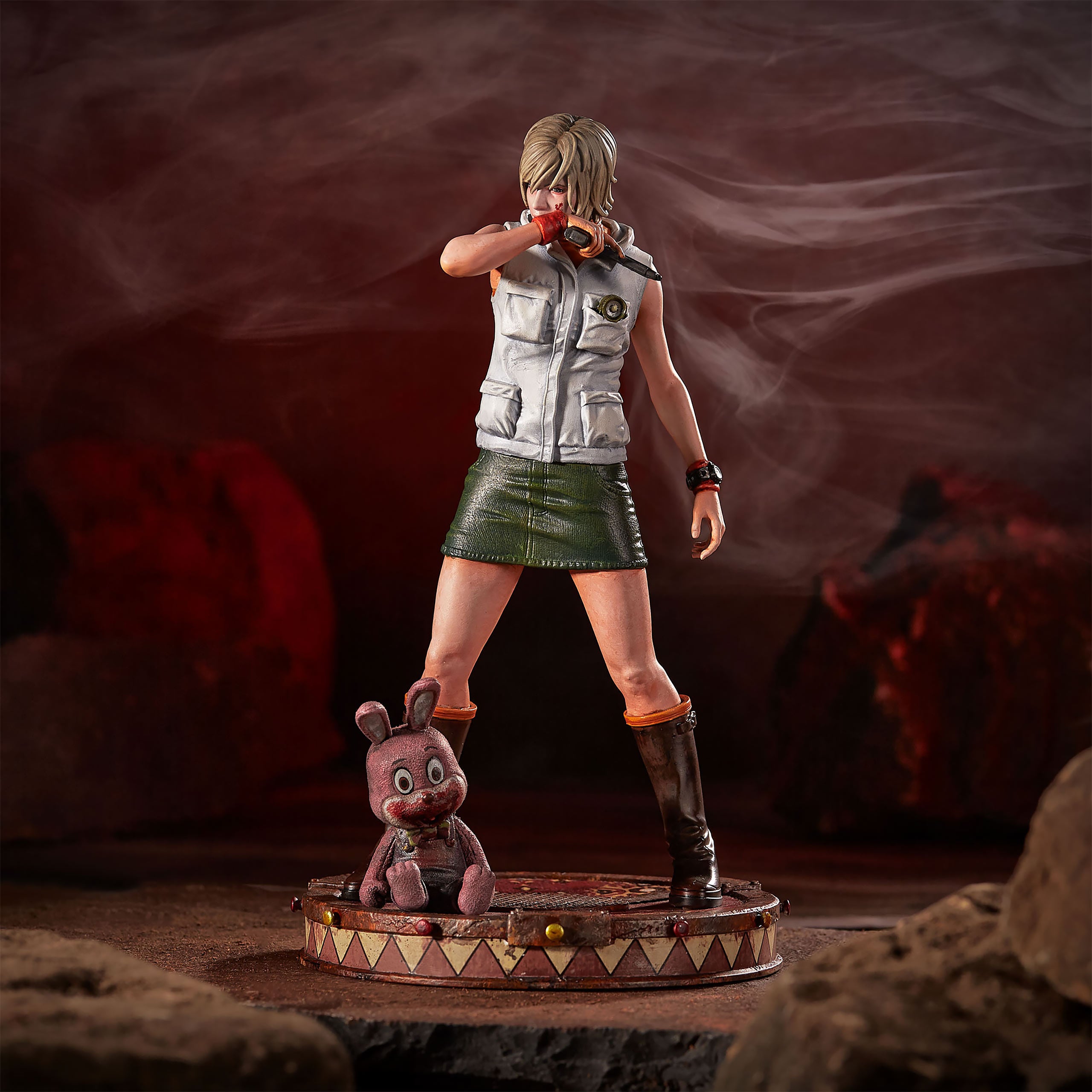 Silent Hill - Heather Mason Statue – Elbenwald