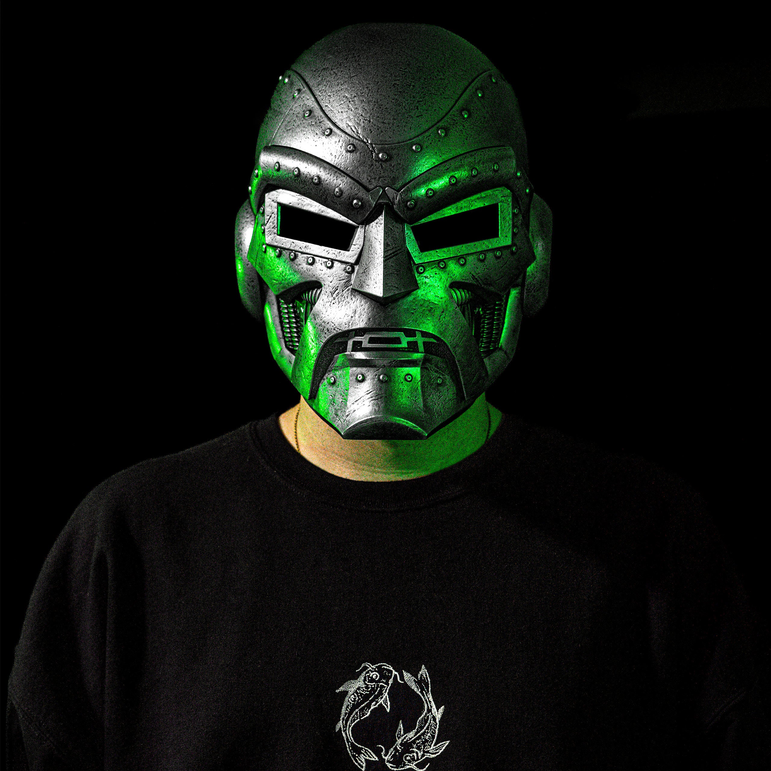 Doctor Doom - Marvel Legends Premium Helmet – Elbenwald