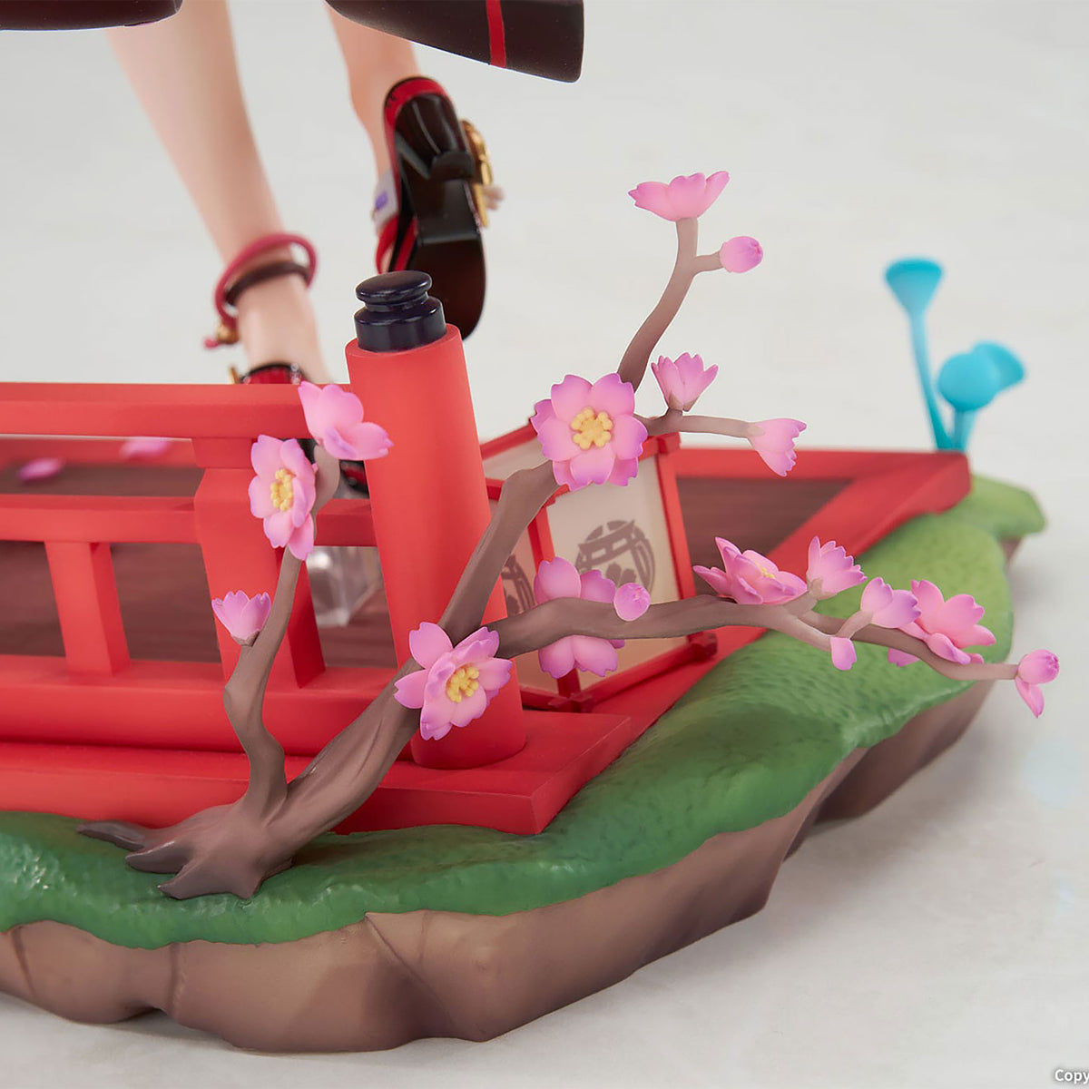 Product image Genshin Impact - Yae Miko Scale Figure Astute Amusement Version 1:7