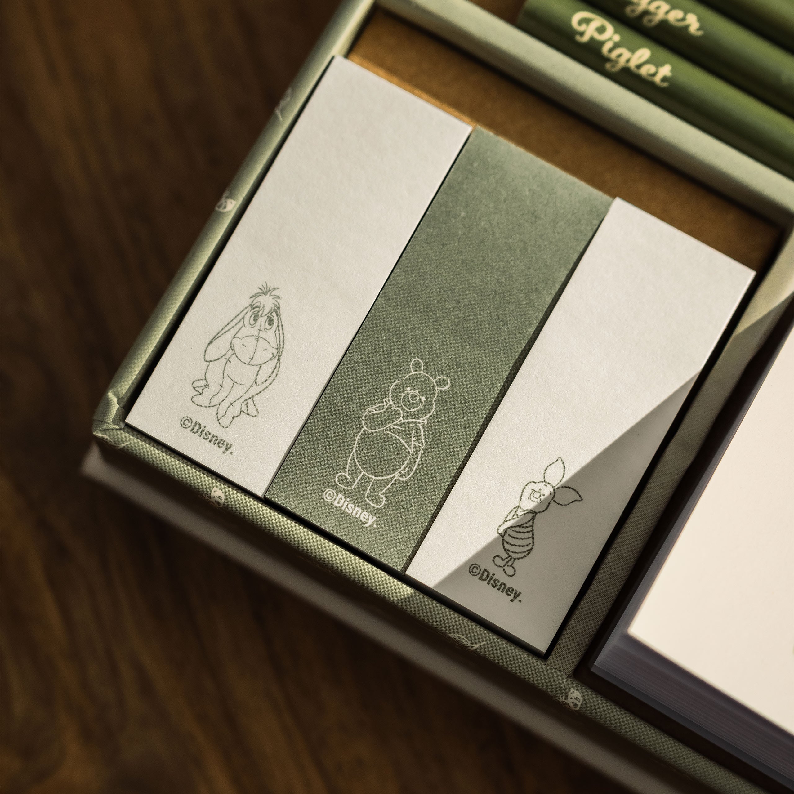 Winnie the Pooh - Friends Stationery Set – Elbenwald