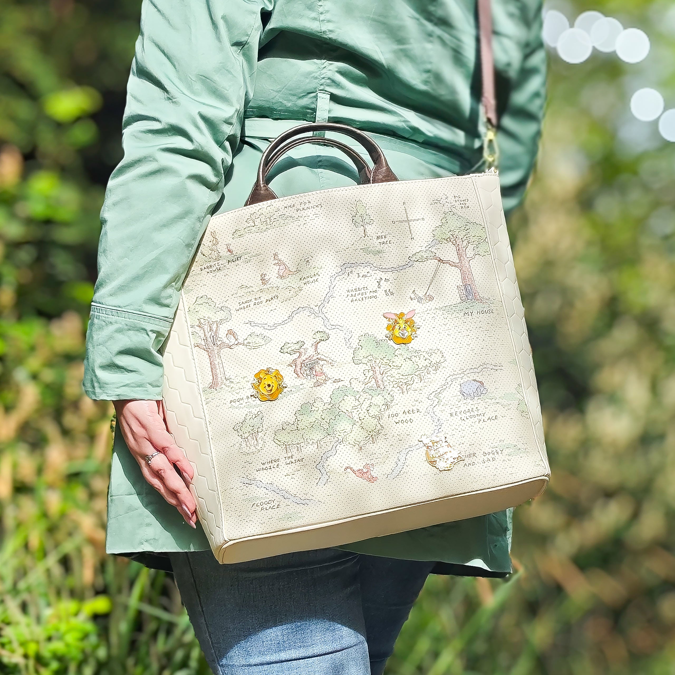 Winnie the Pooh - Hundred Acre Wood Crossbody Bag – Elbenwald