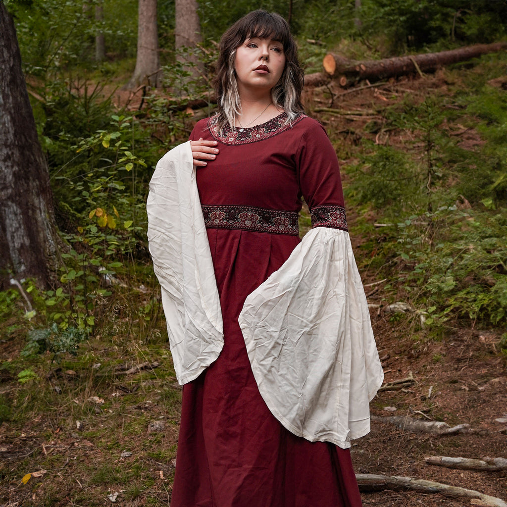 Product image Medieval Dress Yala red
