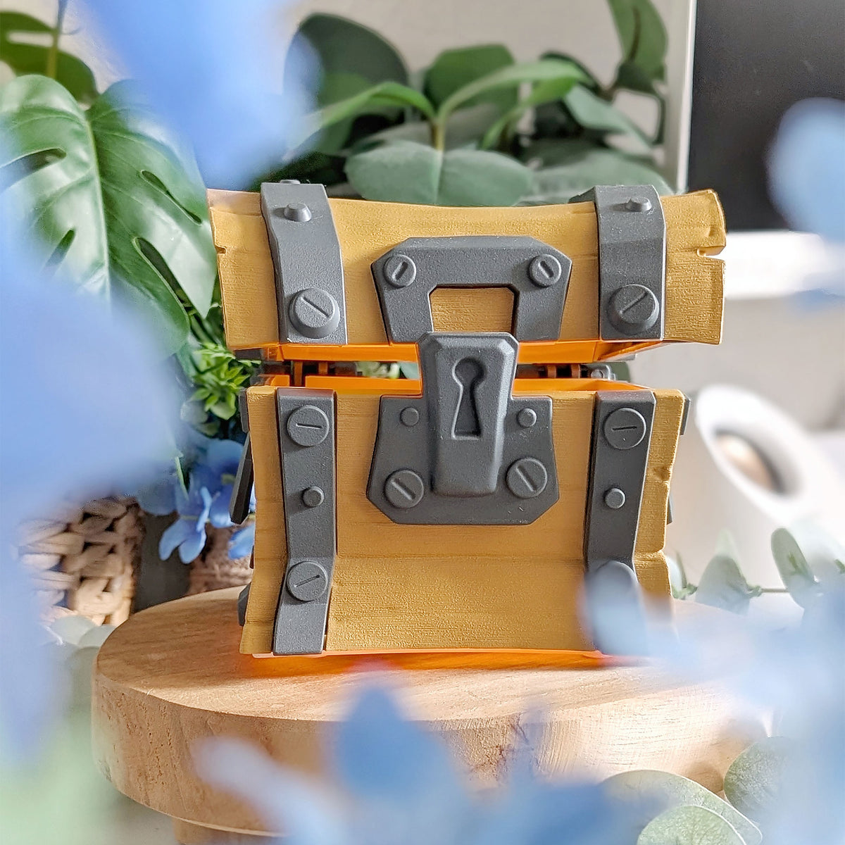 Product image Fortnite - Chest with Light and Sound