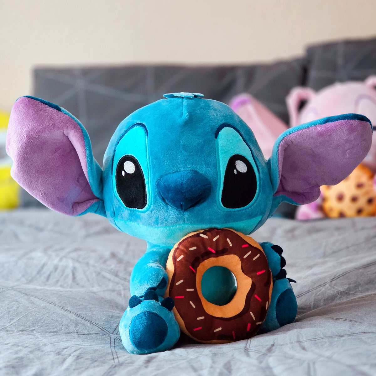 Product image Lilo & Stitch Plush Figure Stitch with Donut 25 cm