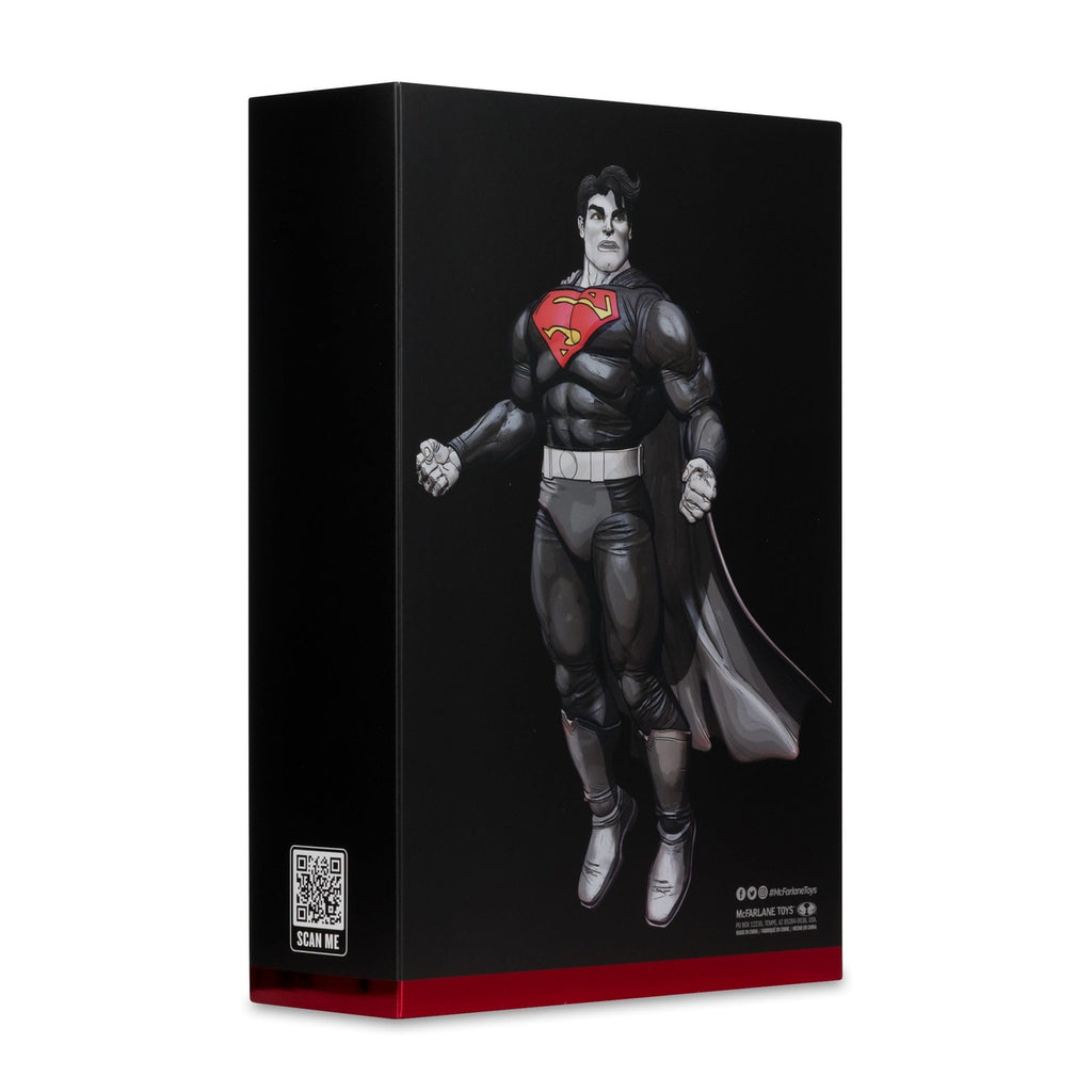 Product image DC Multiverse Action Figure Superman (The Dark Knight Returns) (Black & White Accent Edition) (Gold Label) 18 cm