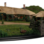 Product image Lord of the Rings Statue The Green Dragon Inn