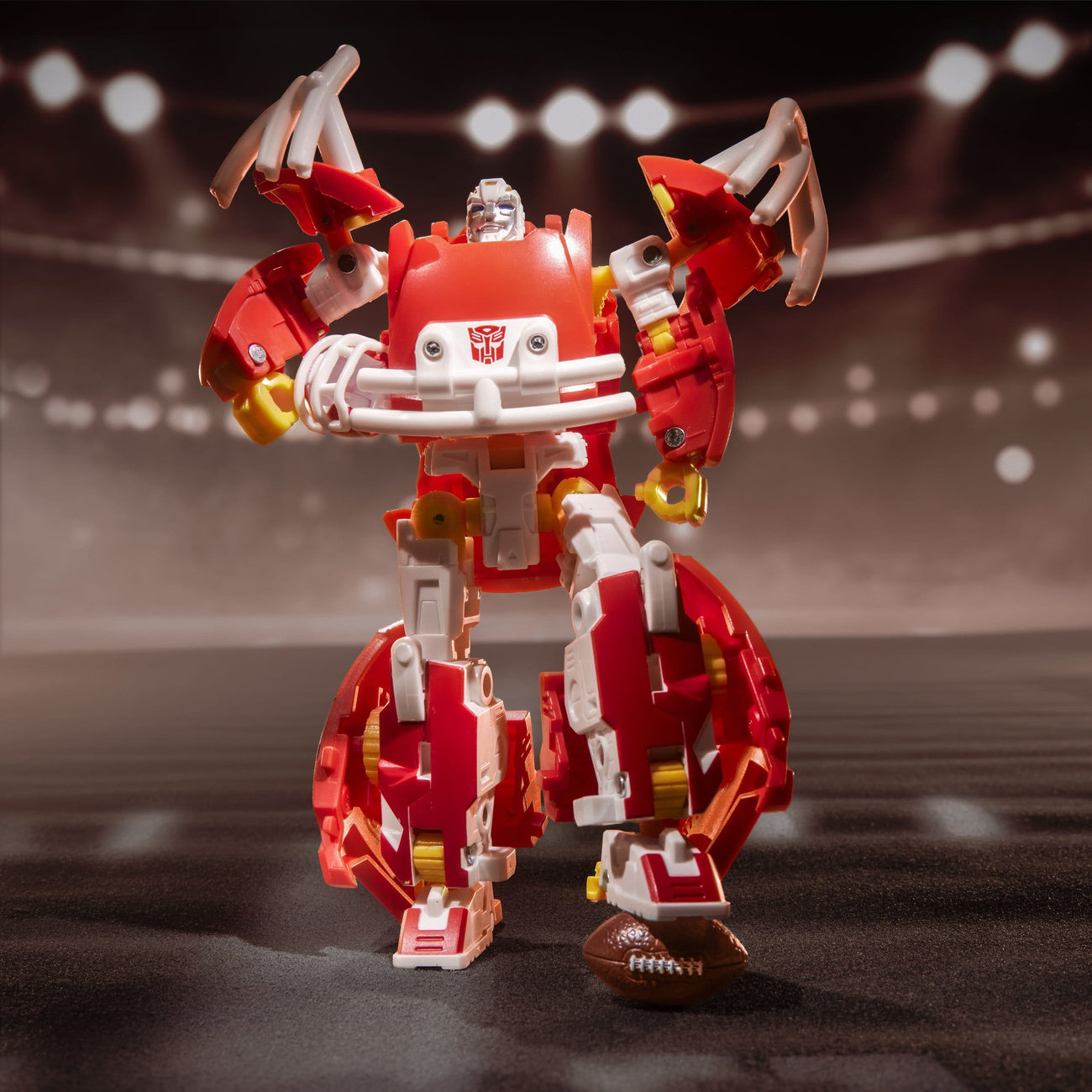 Transformers x NFL Action Figure Kansas City Chiefs: KC-59 14