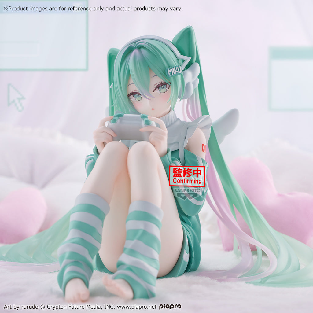 Product image Hatsune Miku – Holiday Memories Game Version Figure